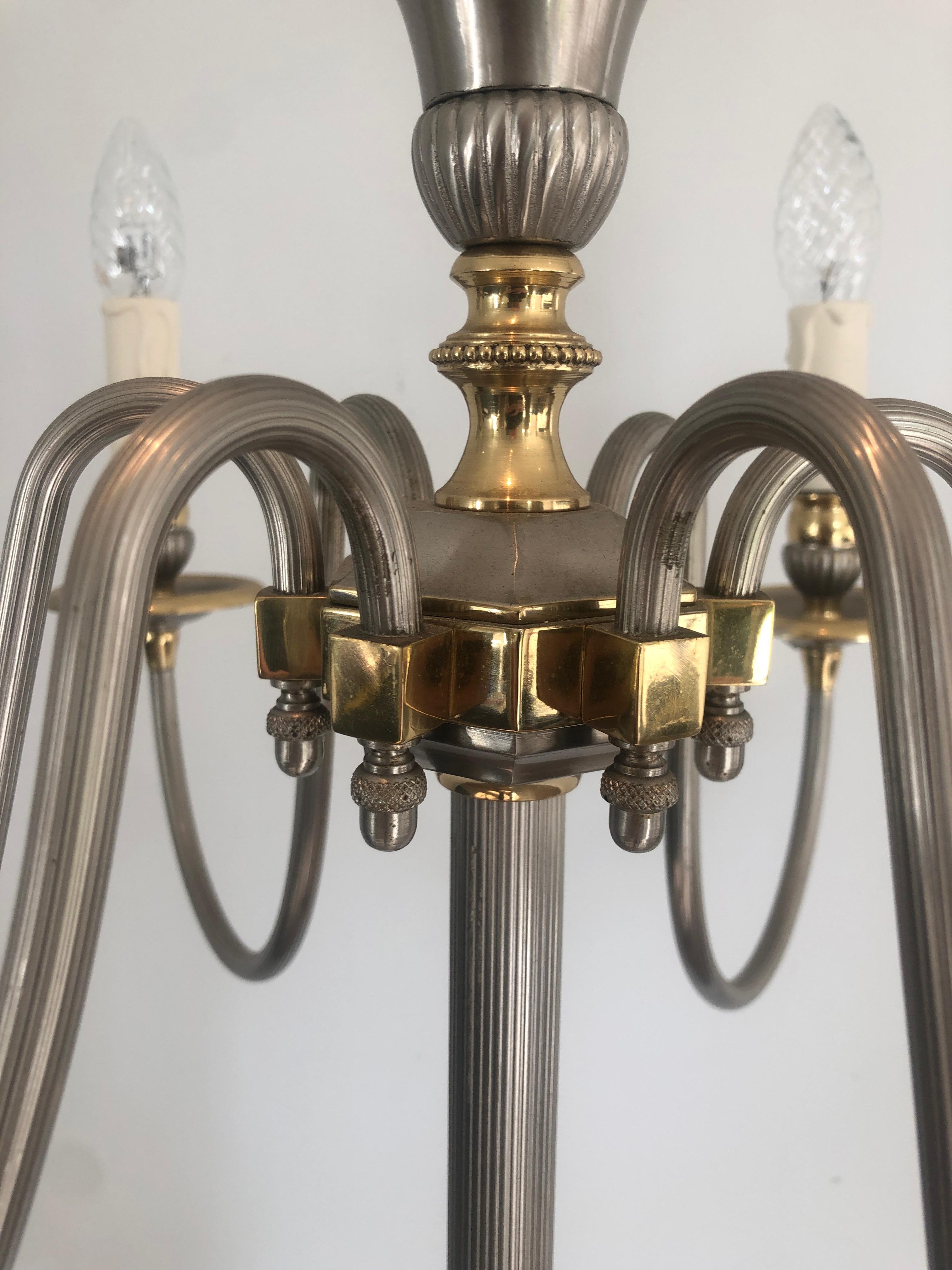 Lampada da terra a 6 luci in ottone e argento in stile neoclassico in vendita 8