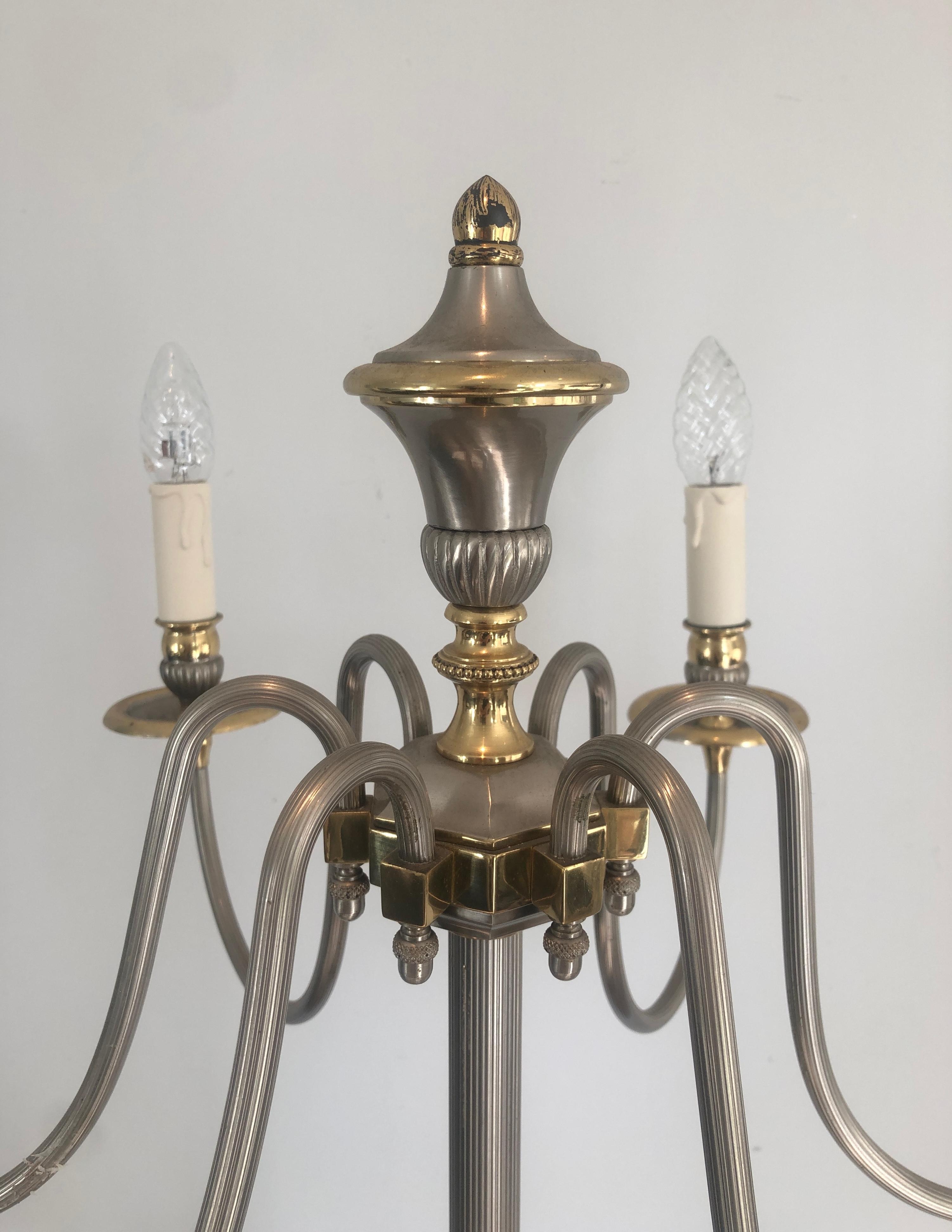 Metallo Lampada da terra a 6 luci in ottone e argento in stile neoclassico in vendita