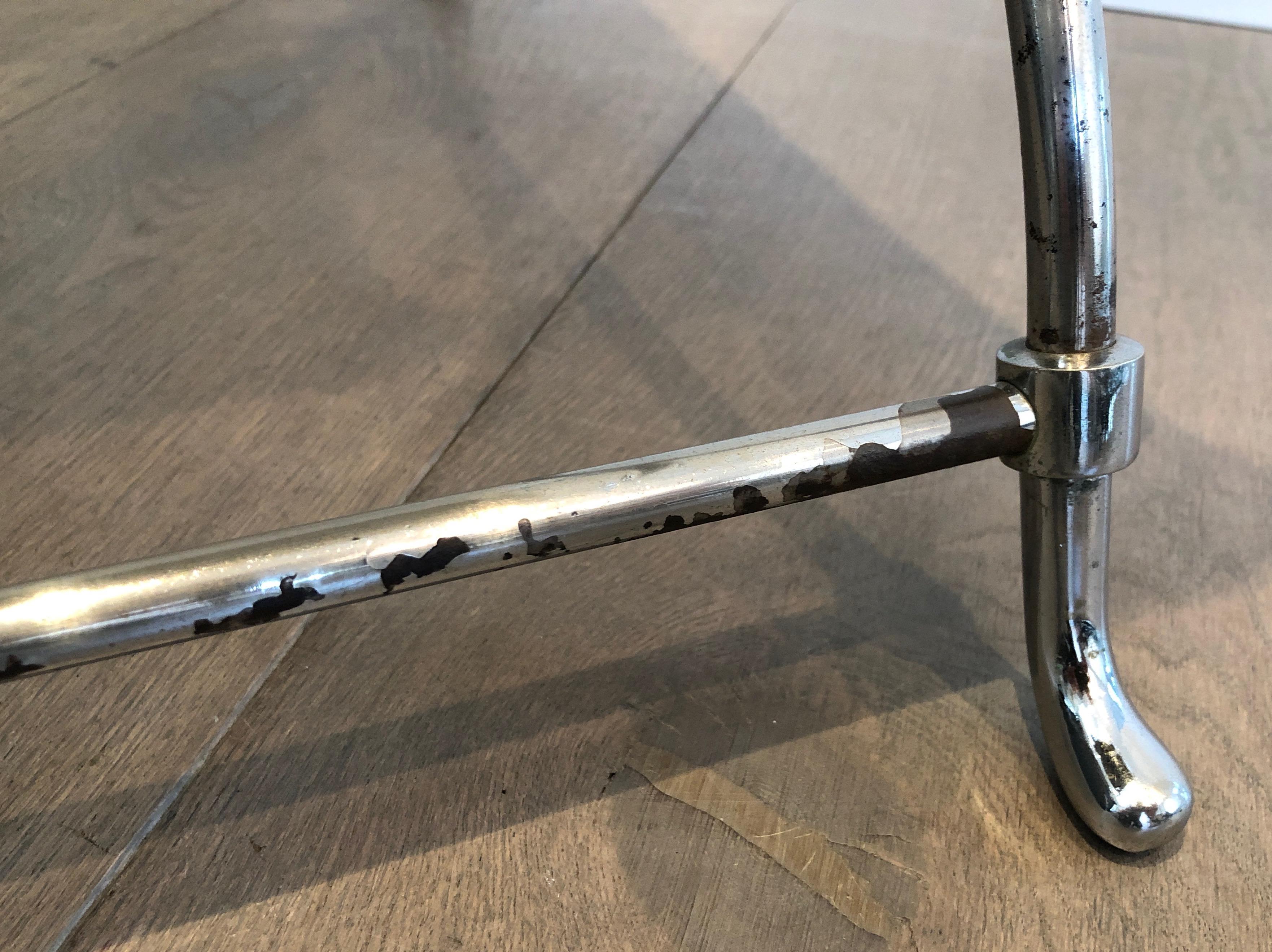 Sgabello Curule in acciaio argentato in stile neoclassico con teste di cigno e ecopelle in vendita 4