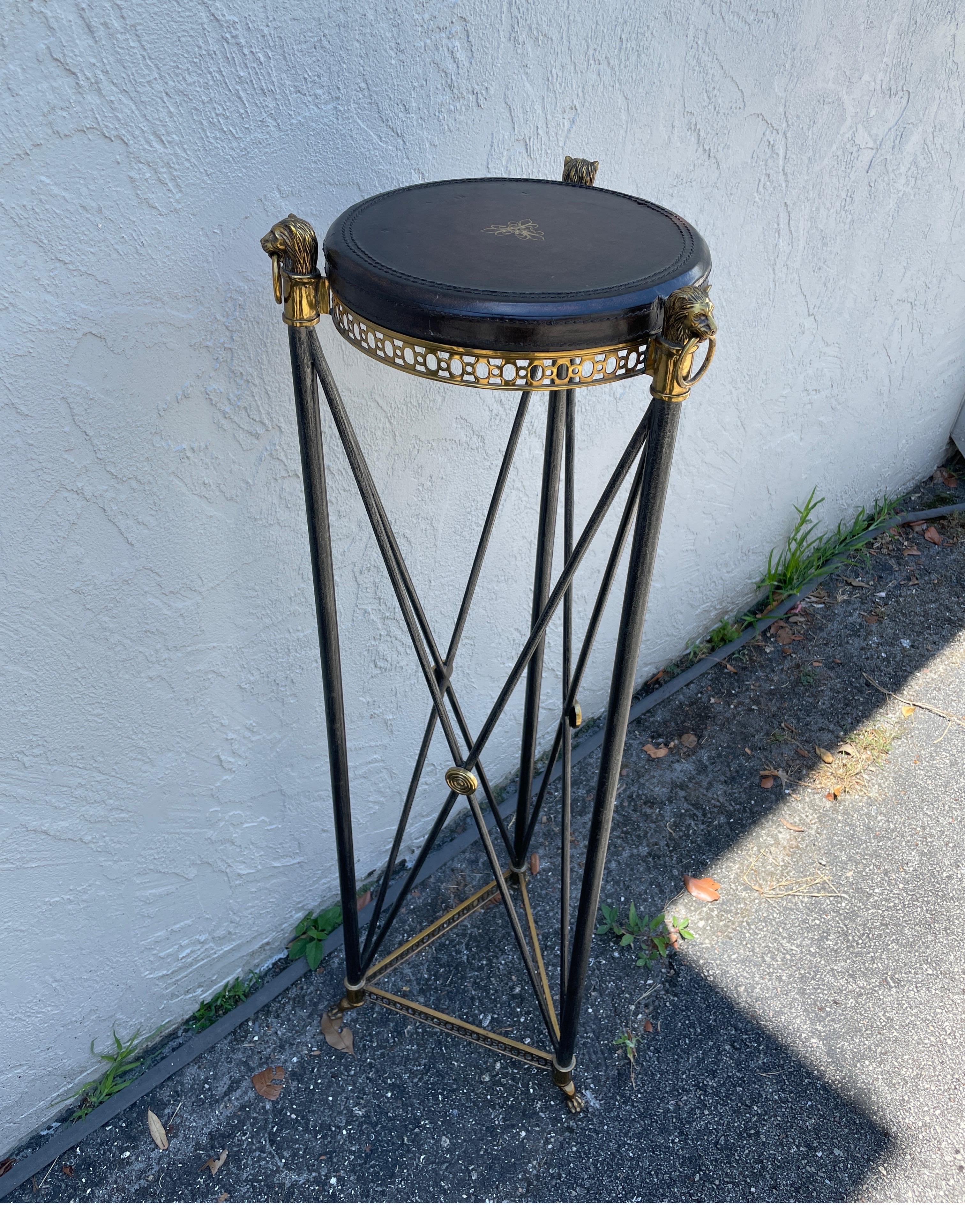 Neoclassical Style Steel & Brass Pedestal In Good Condition For Sale In West Palm Beach, FL