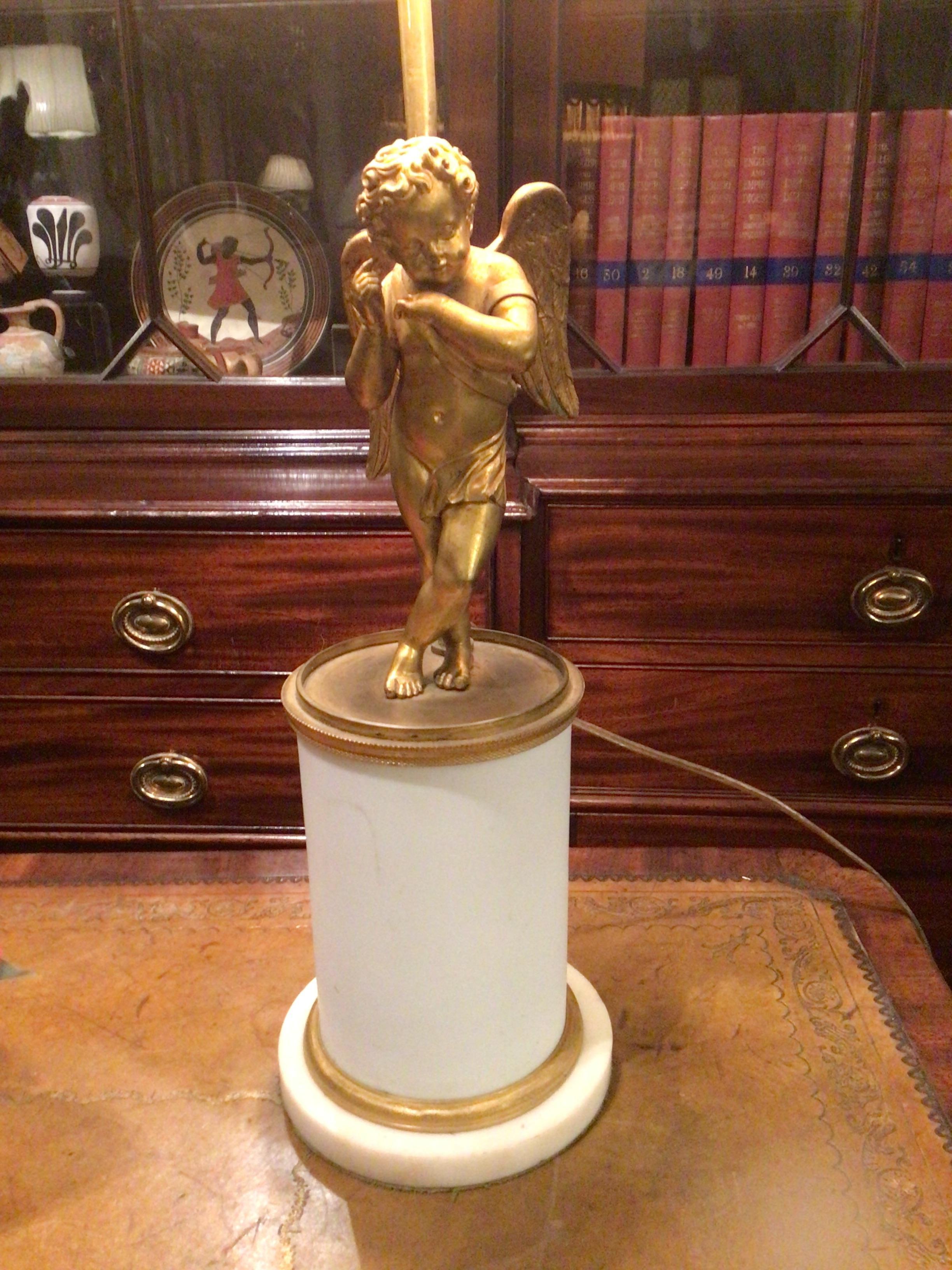 Gilt Neoclassical Style Table Lamp with Winged Cherub Figure For Sale