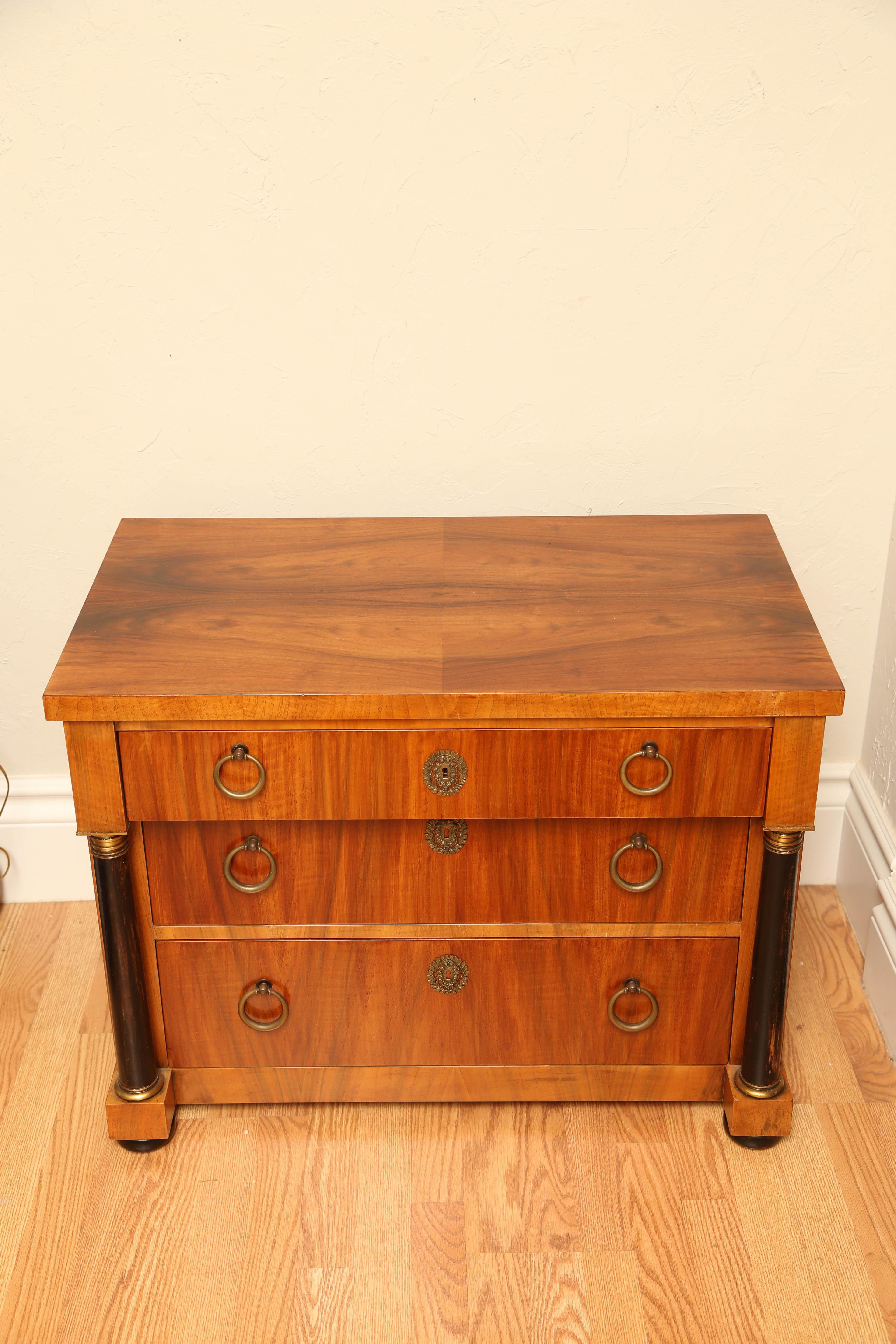 Three-drawer Biedermeier style chest or side table by Baker.