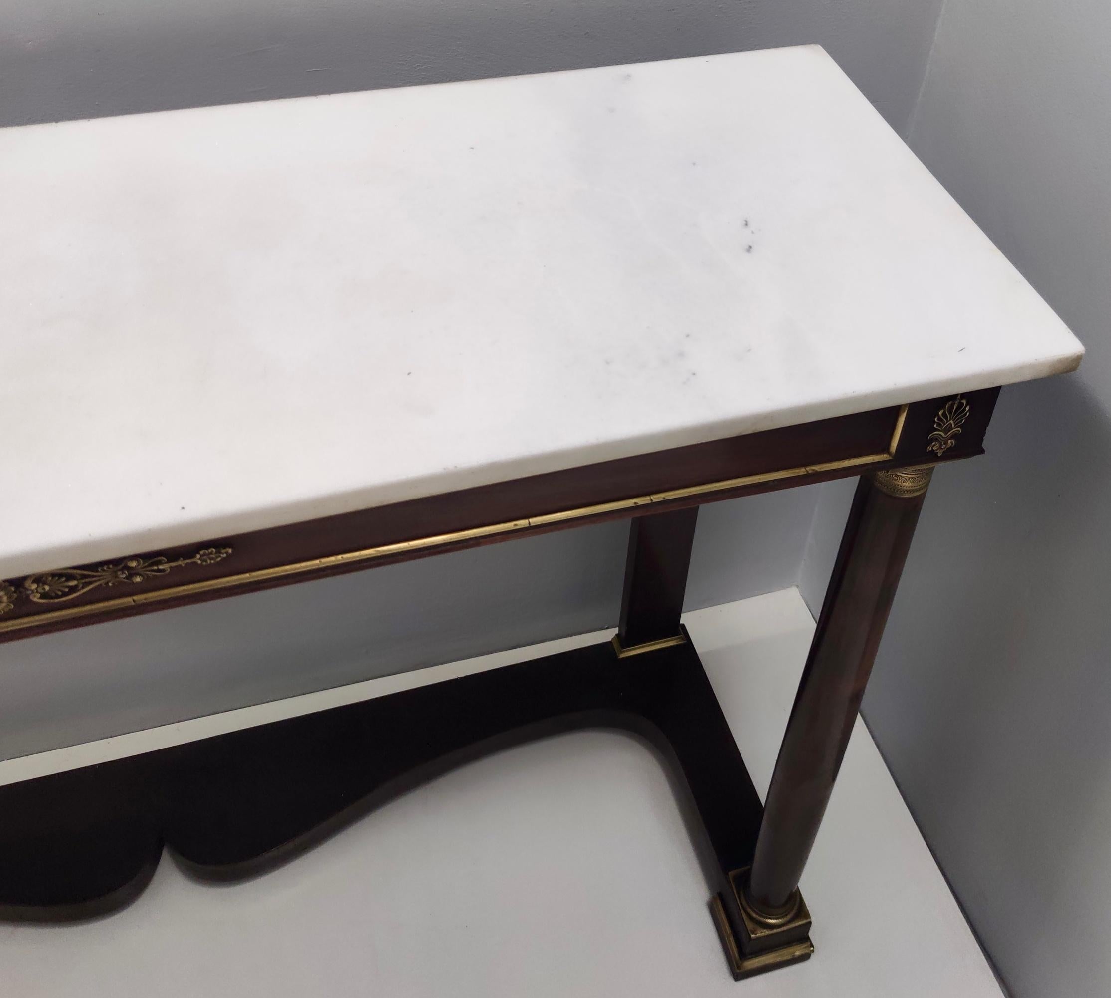 Neoclassical Style Walnut Console with a Rectangular Carrara Marble Top, Italy 6
