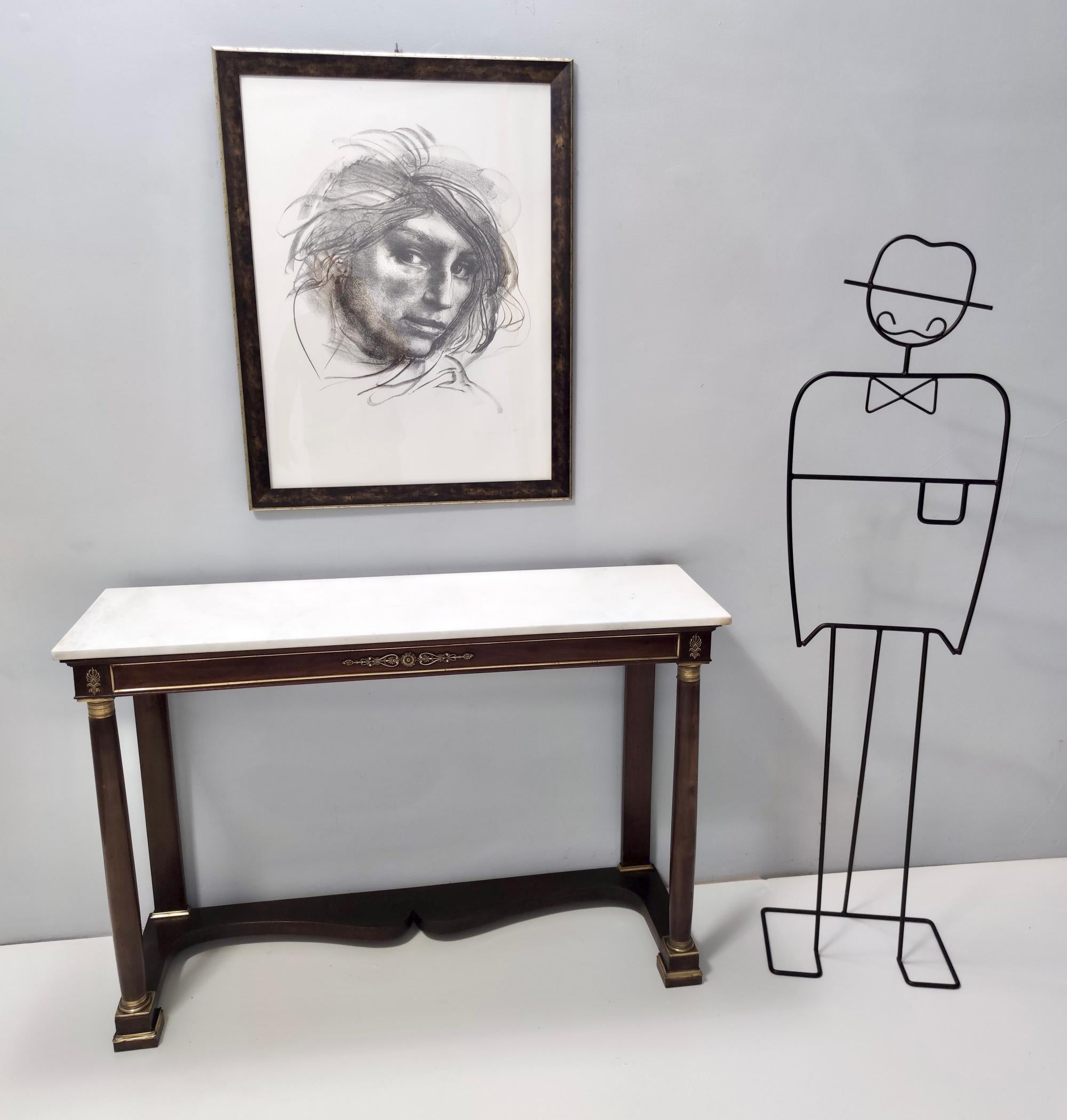 Mid-20th Century Neoclassical Style Walnut Console with a Rectangular Carrara Marble Top, Italy