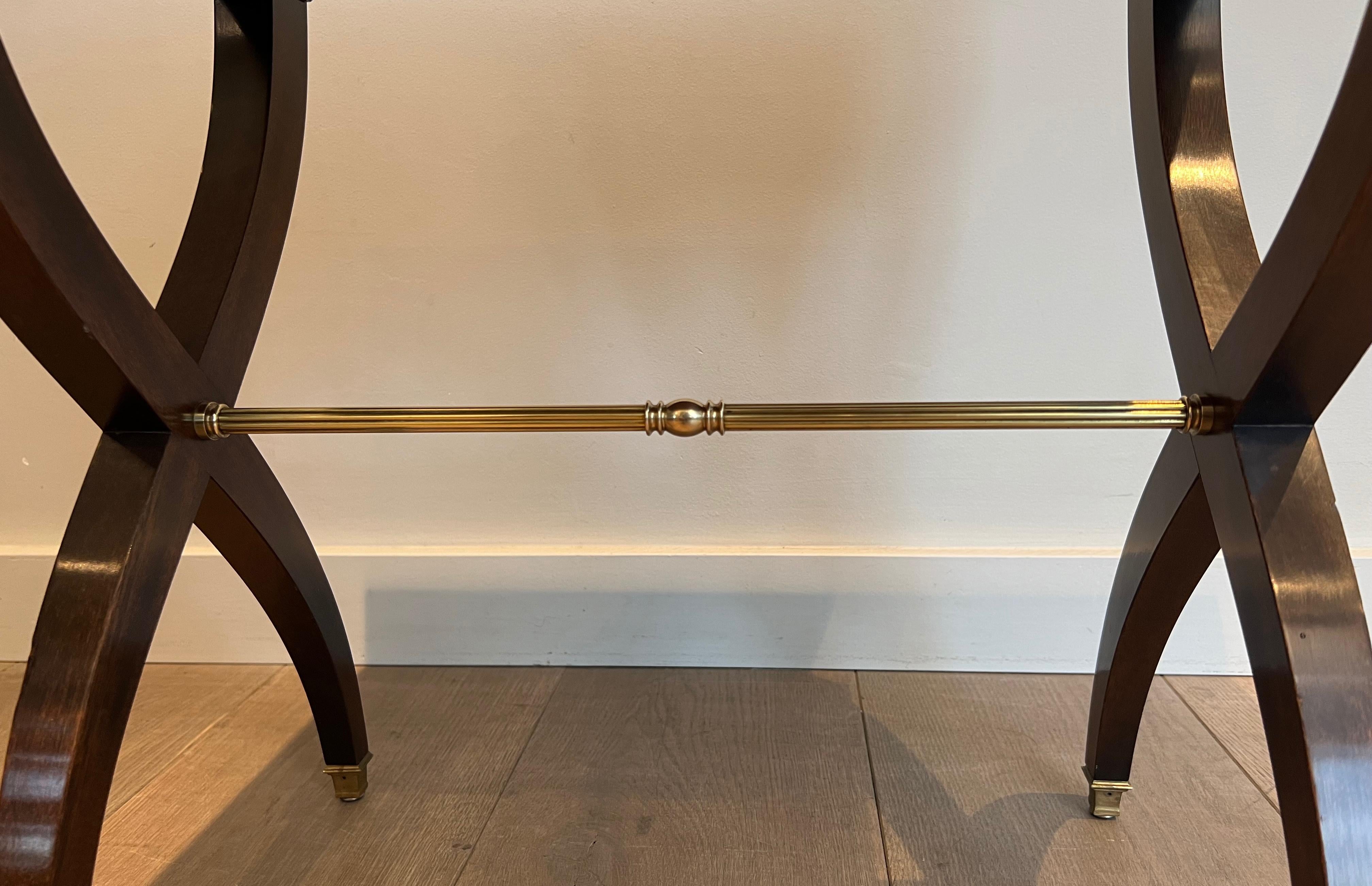 Tavolino o comodino in stile neoclassico in Wood e ottone di Maison Jansen in vendita 12