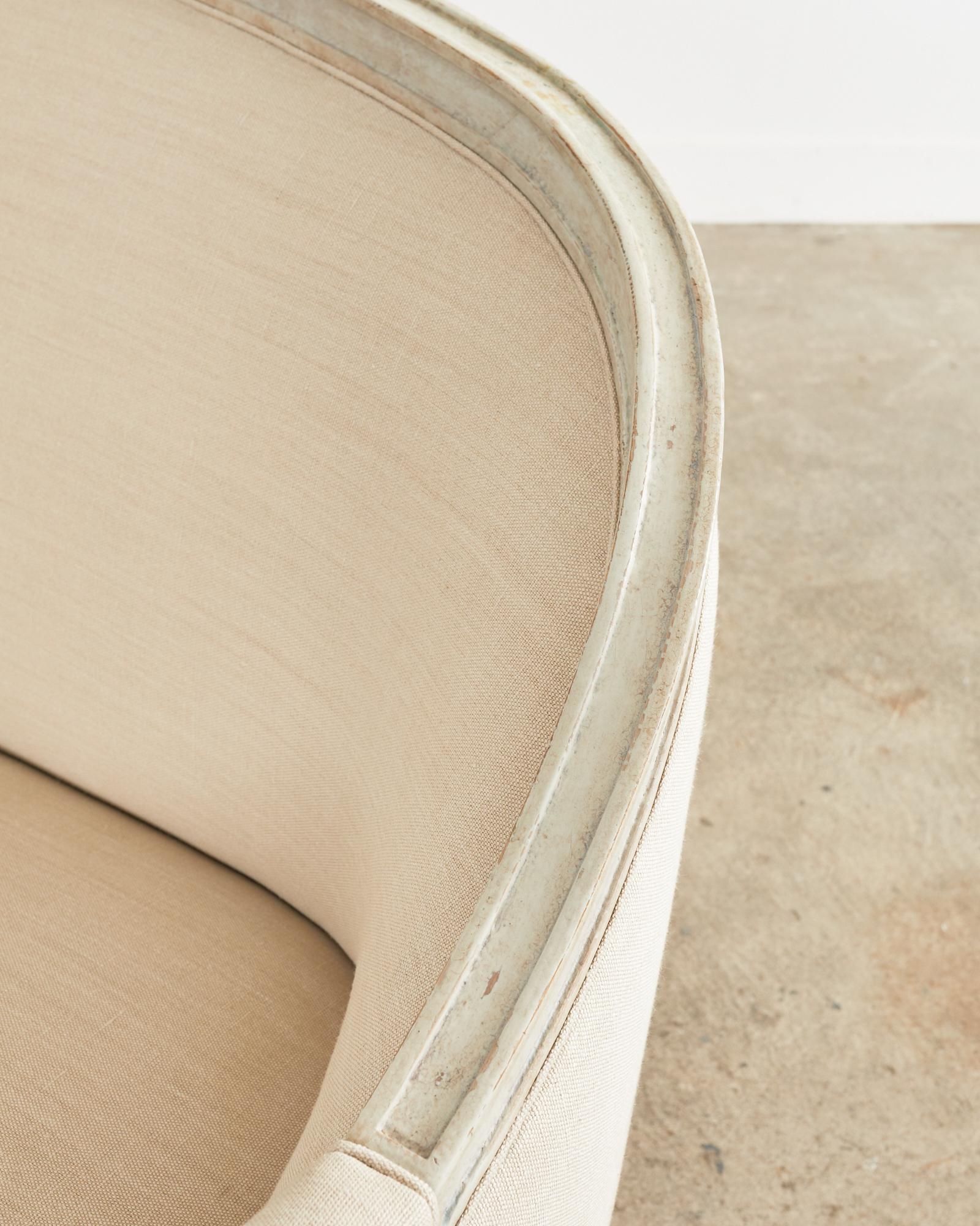 Neoklassizistisches schwedisches Cabriole-Sofa im Gustavianischen Stil, lackiert im Angebot 7
