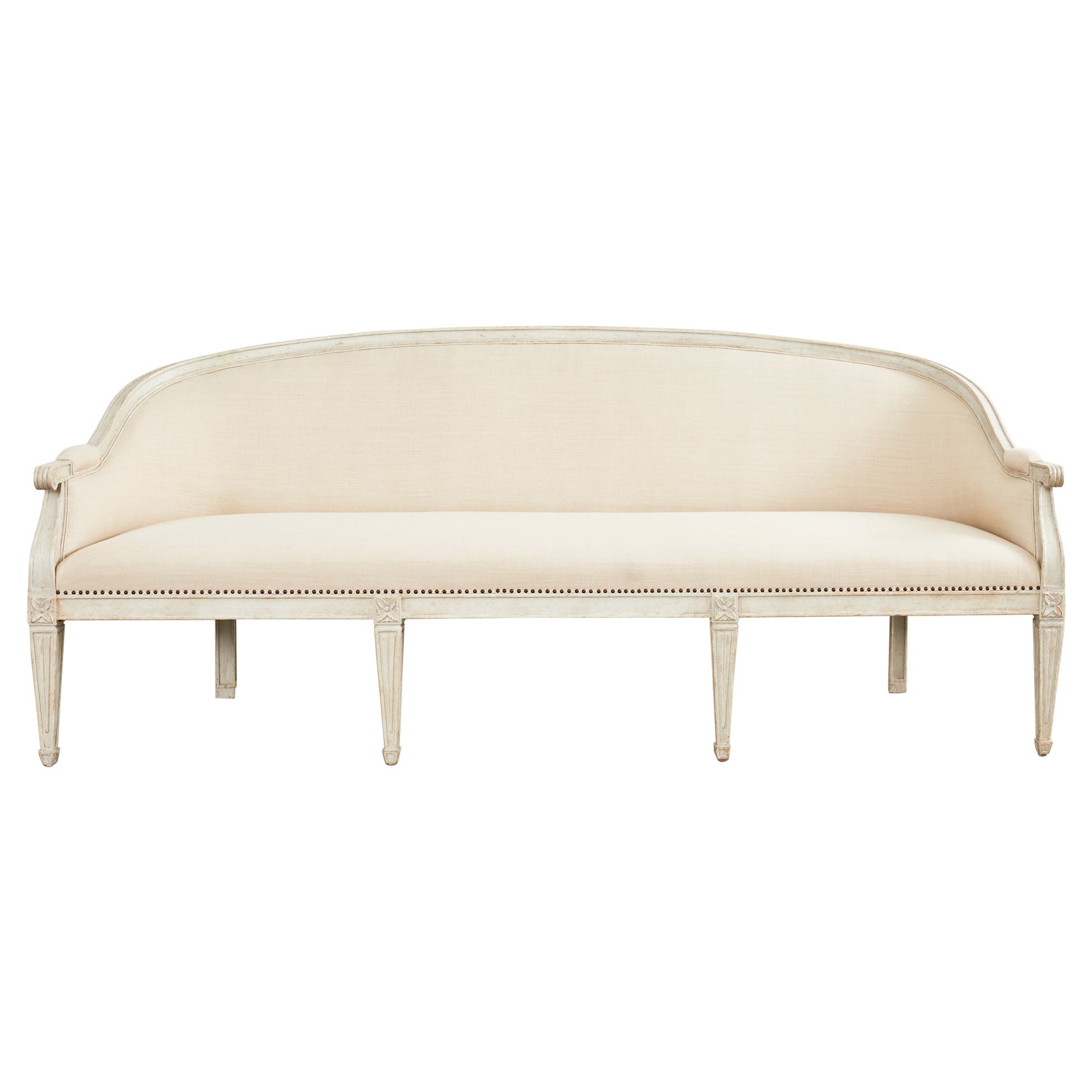 Neoklassizistisches schwedisches Cabriole-Sofa im Gustavianischen Stil, lackiert