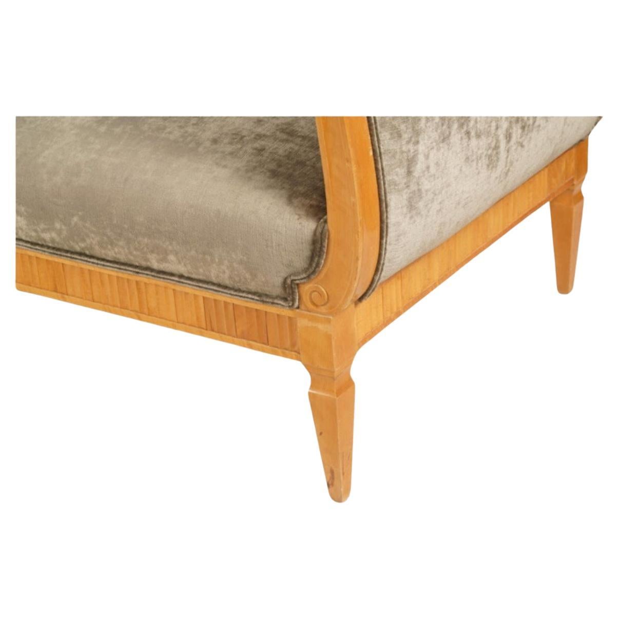 19th Century Neoclassical Swedish Satinwood Daybed or Recamier For Sale