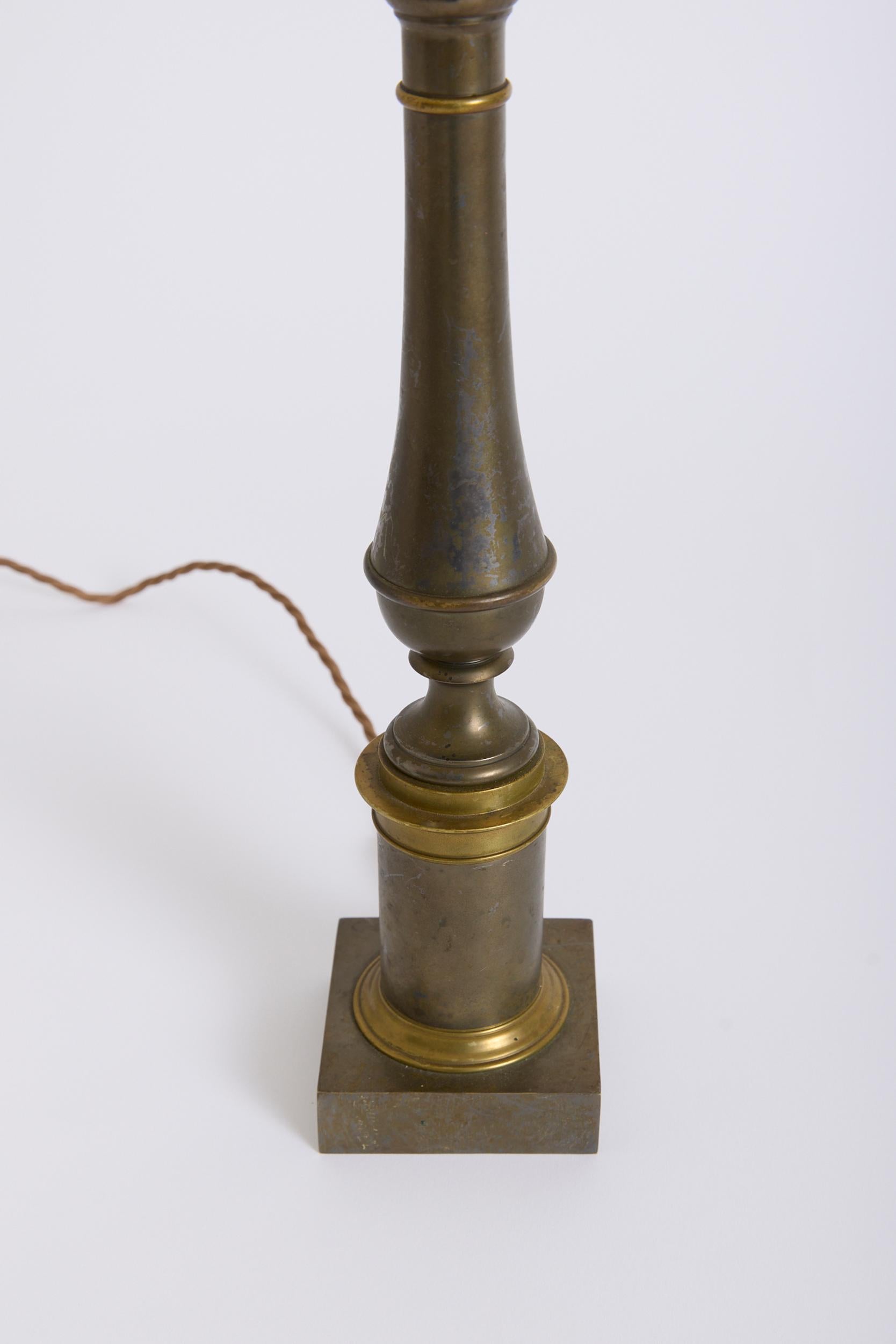 French Neoclassical Table Lamp For Sale