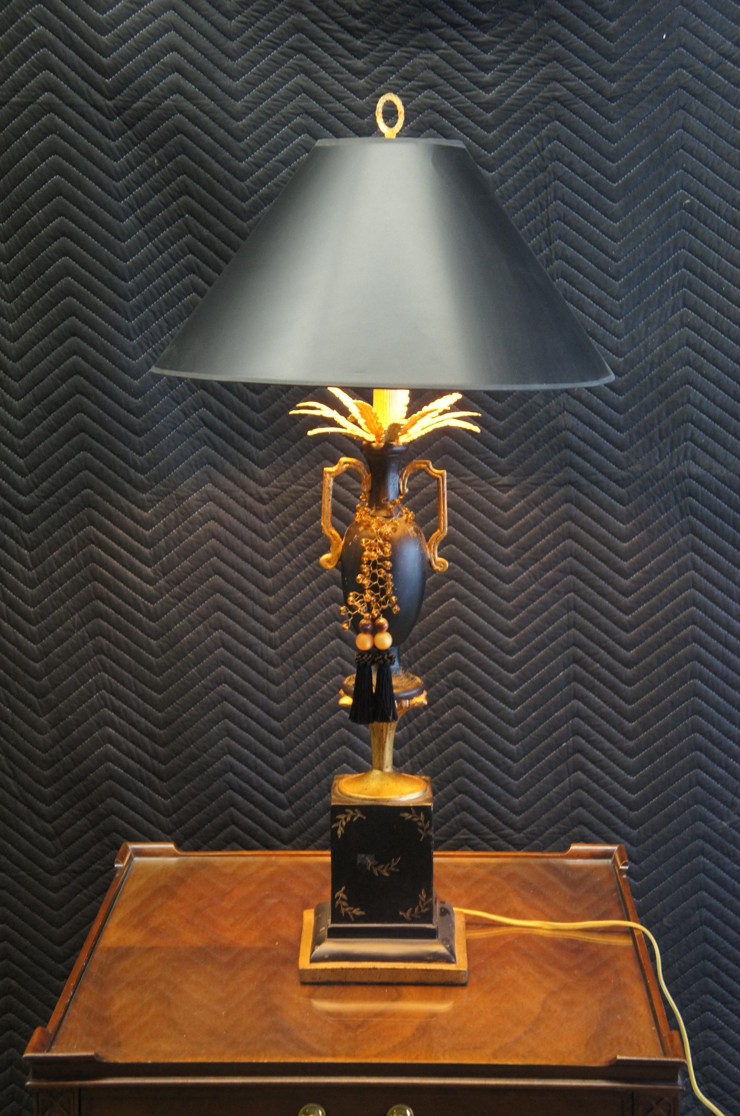 Neoclassical Tole Painted Black & Gold Trophy Mantel Urn Vase Table Lamp 38