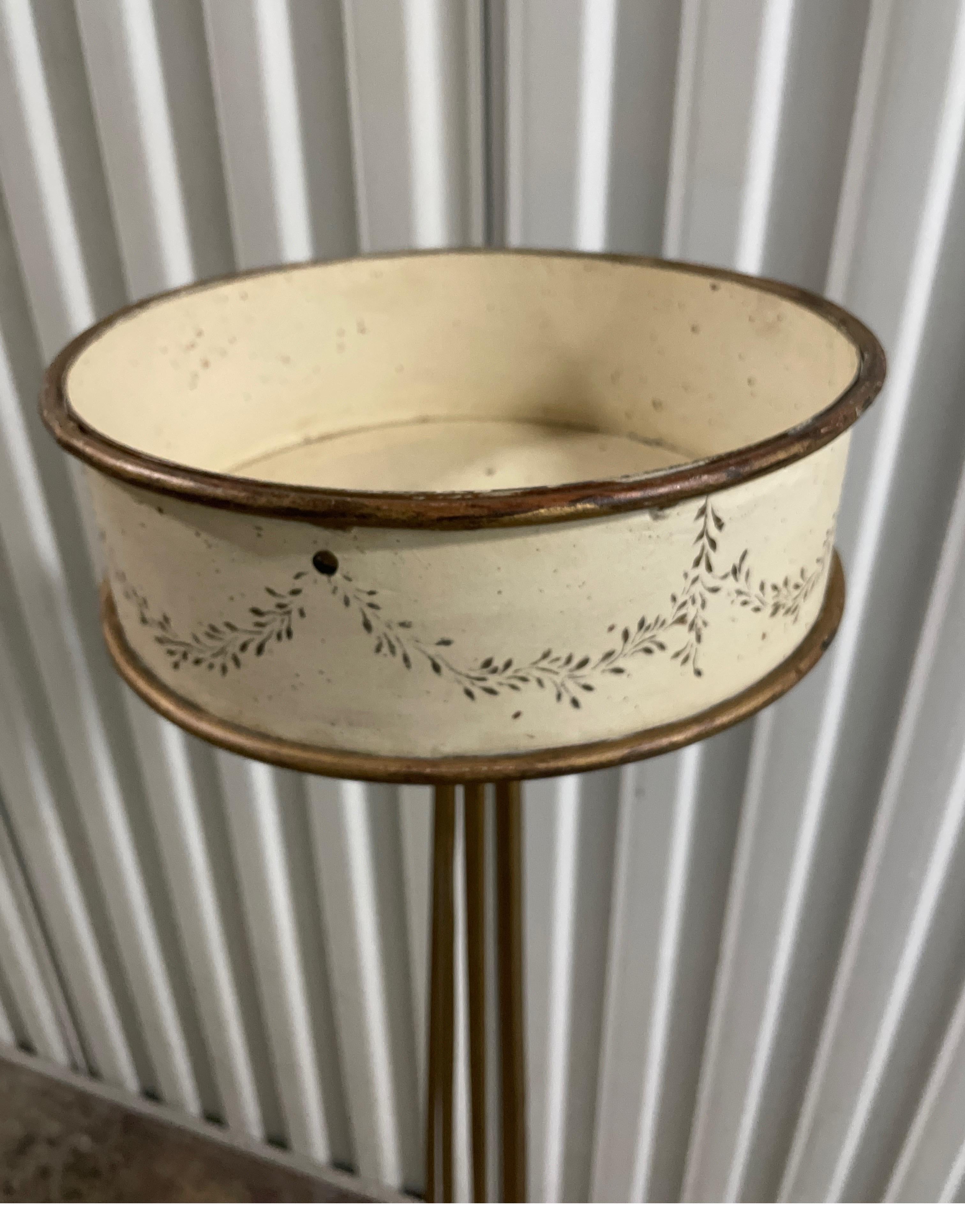 Tôle Neoclassical Tole Painted Plant Stand For Sale