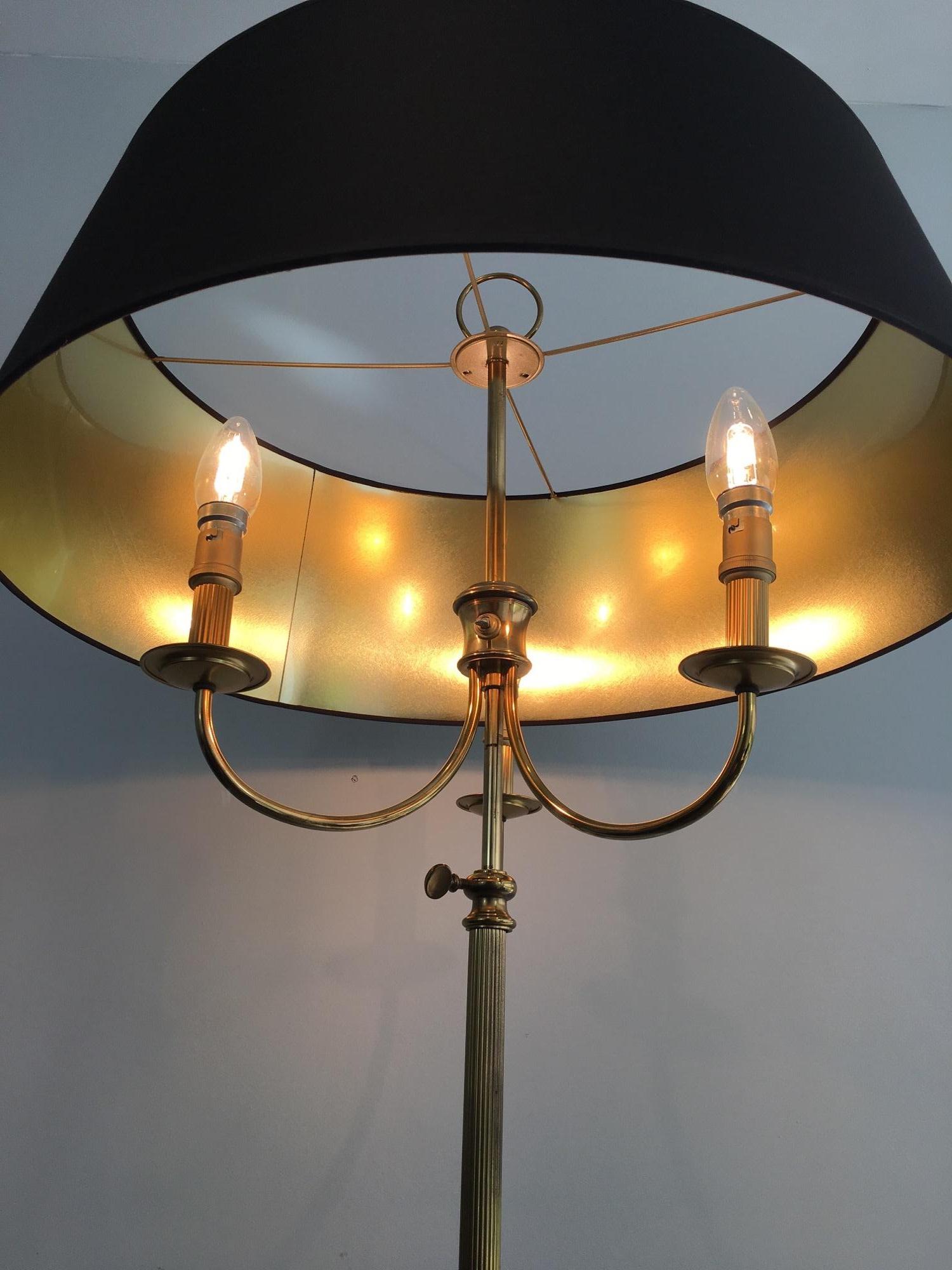 lampadaire tripode laiton