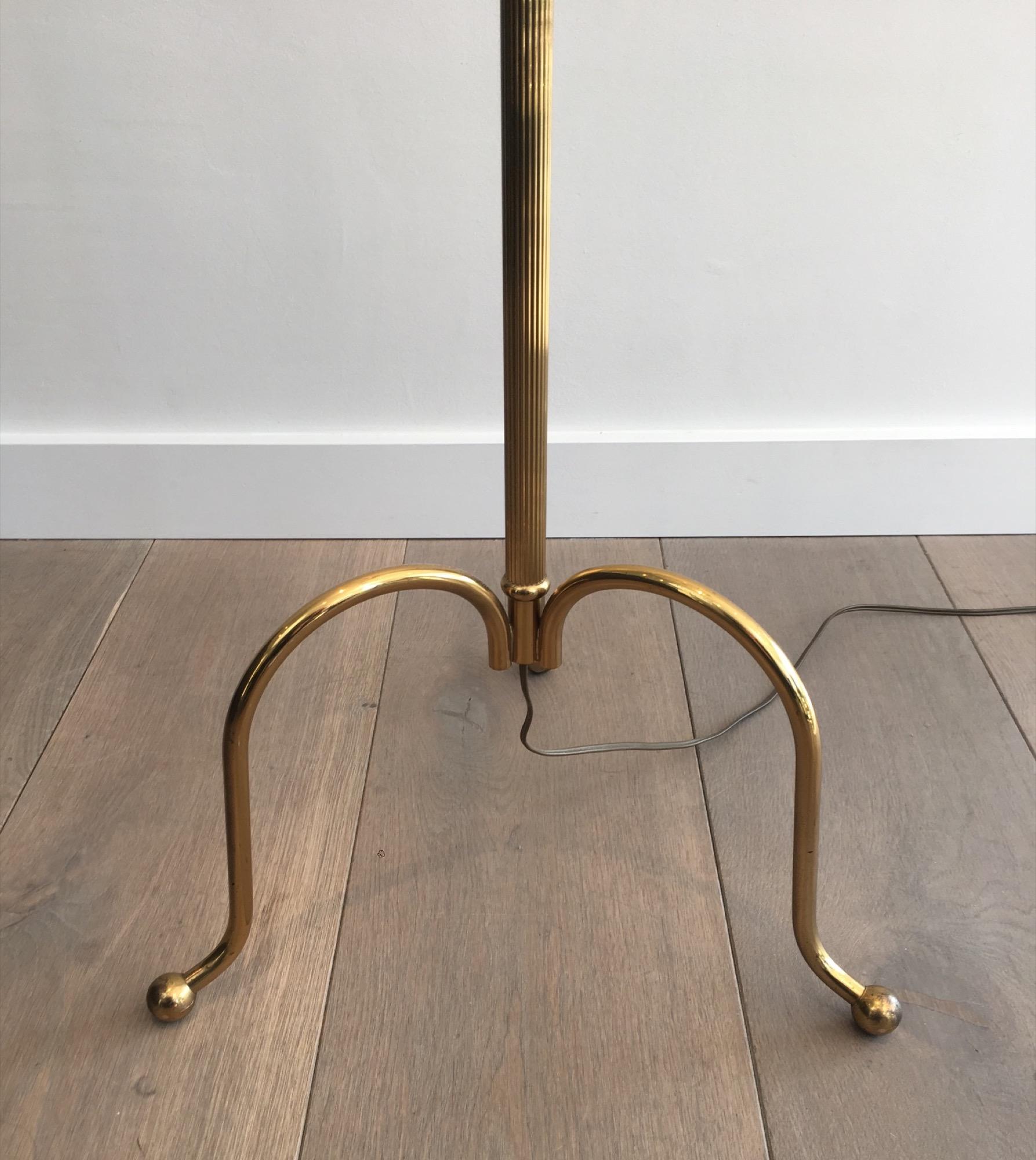 Neoclassical Tripode Brass Floor Lamp  For Sale 3