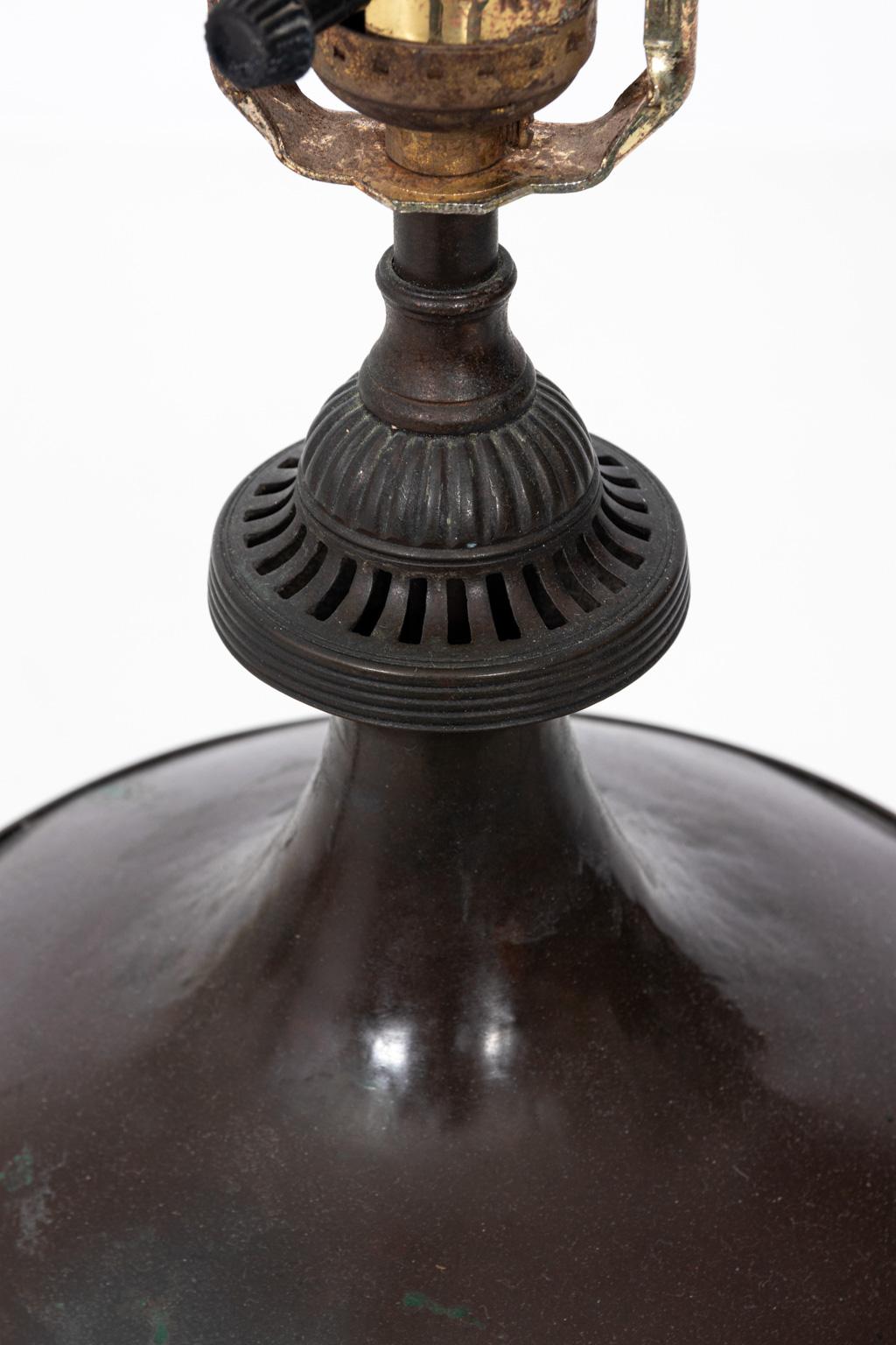 Lampe de table Urne néoclassique 1