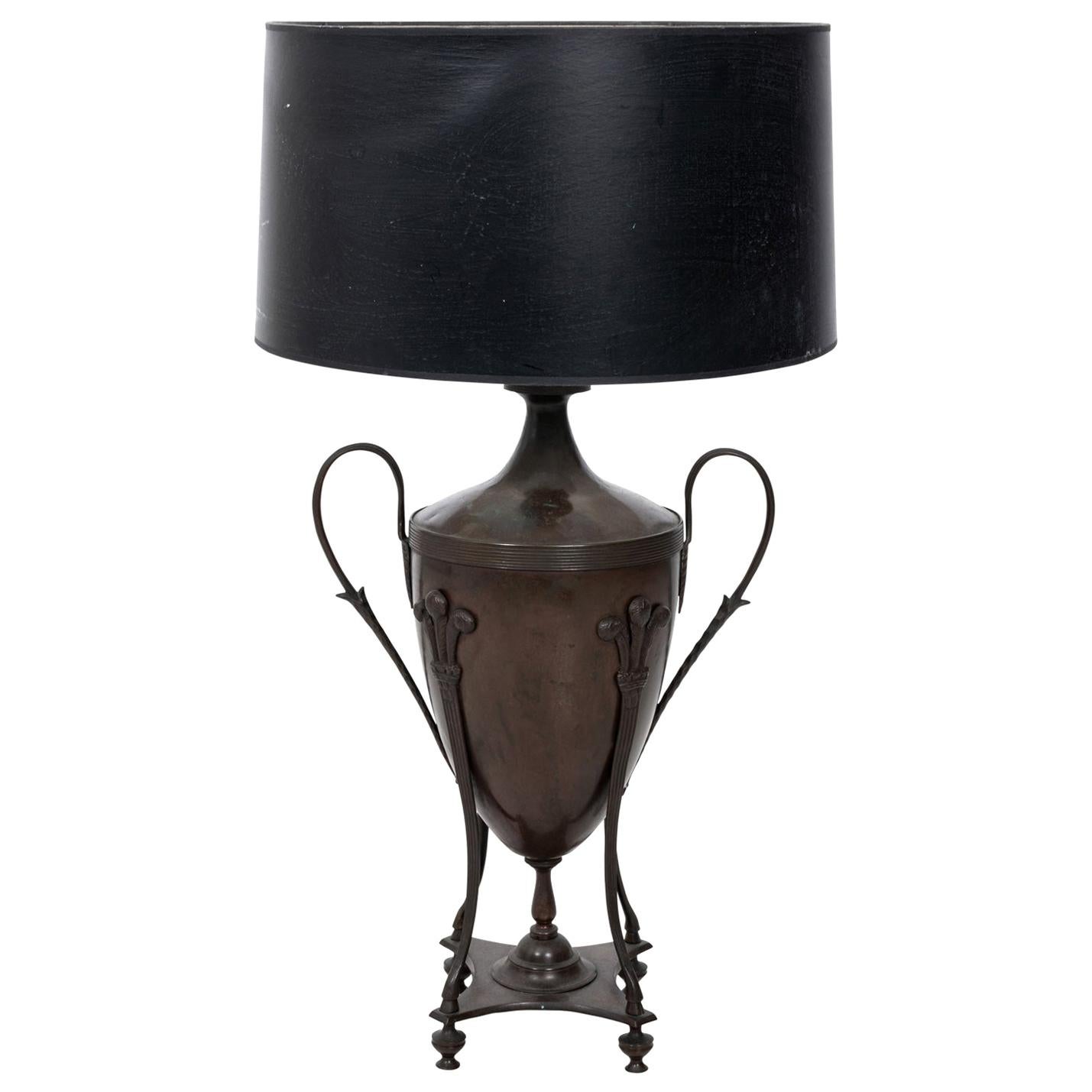 Lampe de table Urne néoclassique