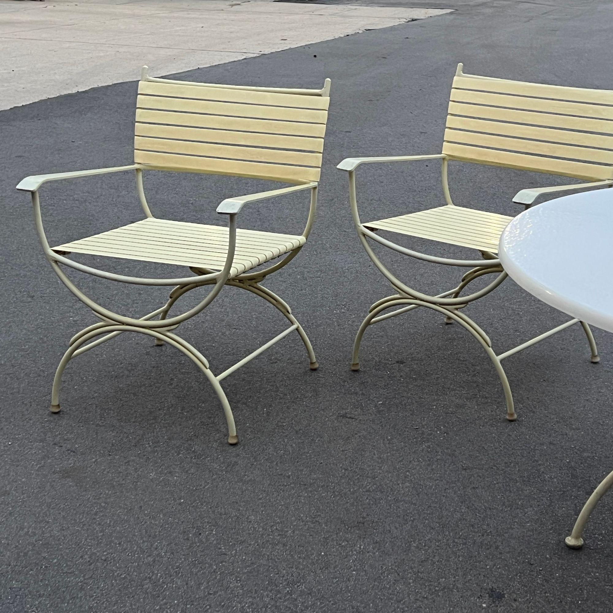Metà XX secolo Sedie da pranzo vintage neoclassiche per patio/esterno, S/4 in vendita