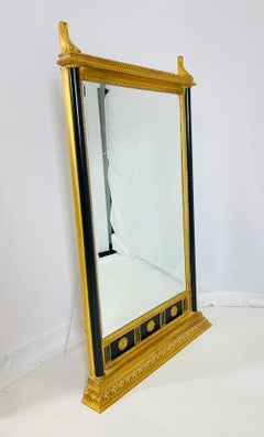 Miroir mural néoclassique de Carol Canner pour Carver's Guild, signé