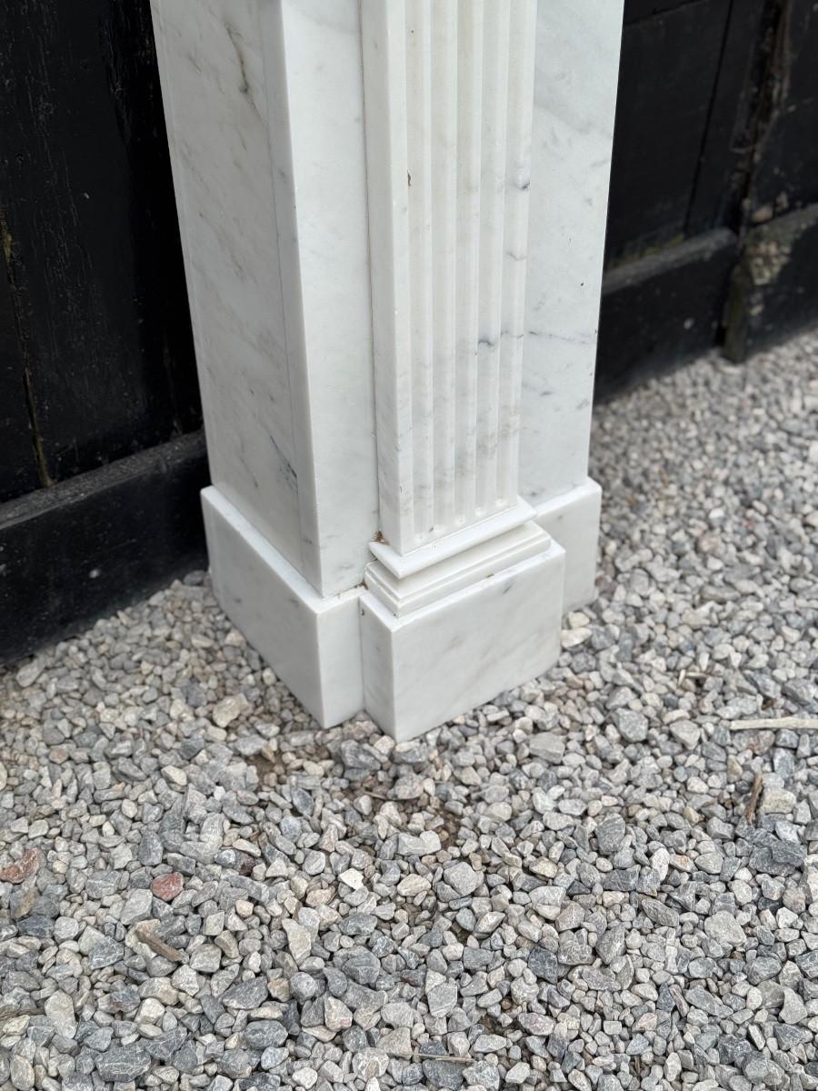 19th Century Neoclassical White Carrara Marble Mantel Circa 1930 For Sale
