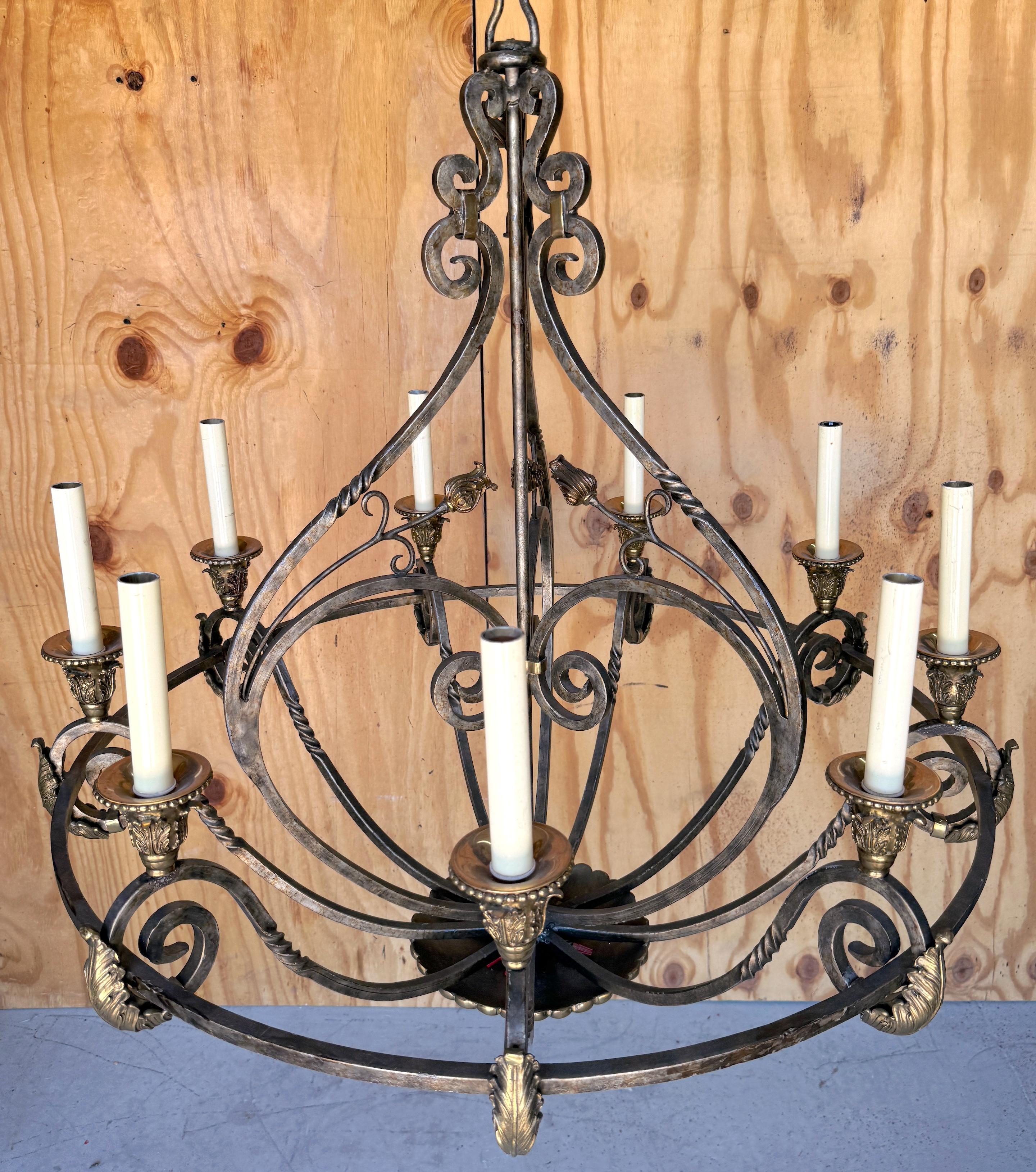 Neoclassical Wrought Iron & Brass 8-Light Chandelier, by Maitland Smith For Sale 2