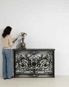 Console néoclassique en fer forgé avec pierre bleue belge