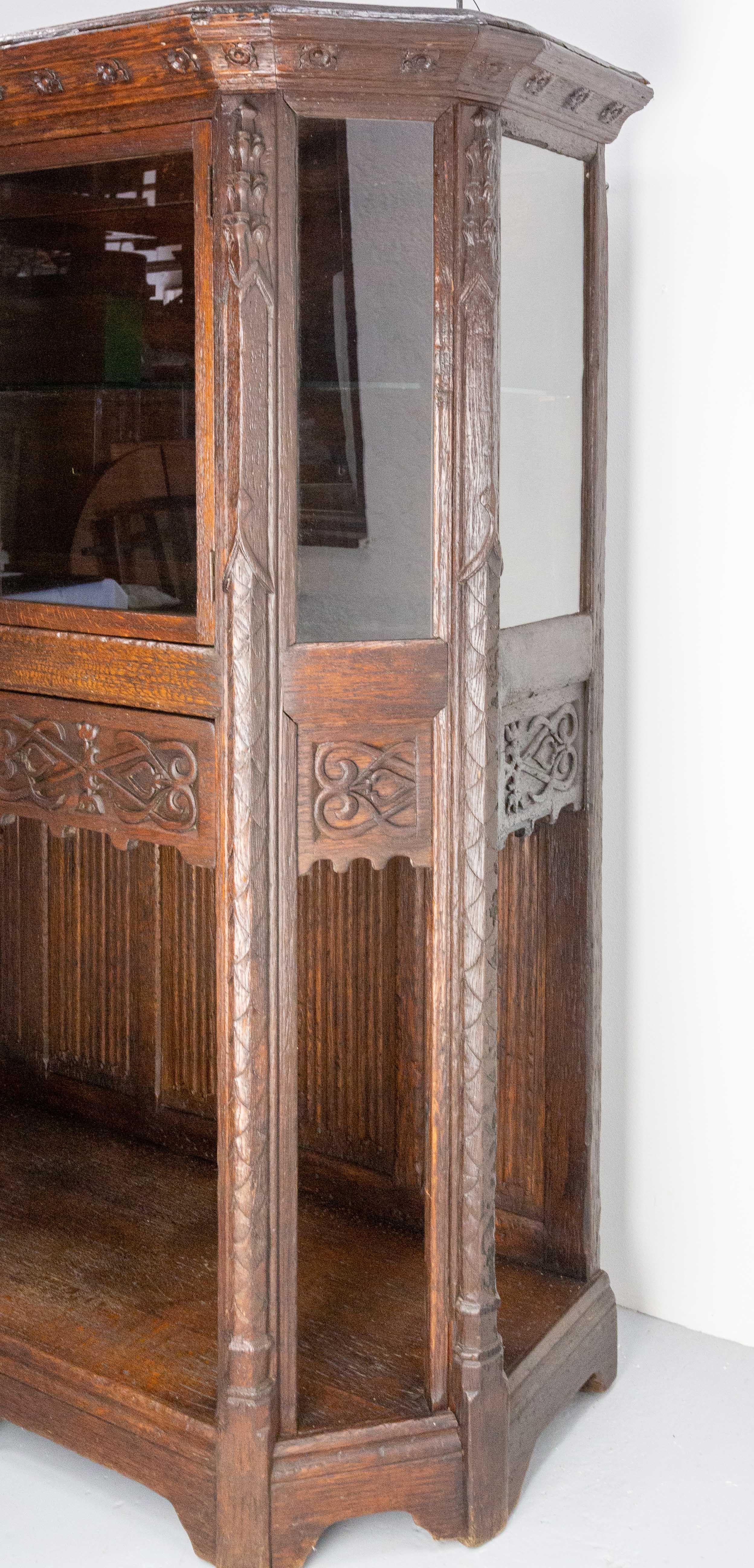 Gothic Revival Neogothic Vitrine Oak and Glass, French, circa 1920 For Sale