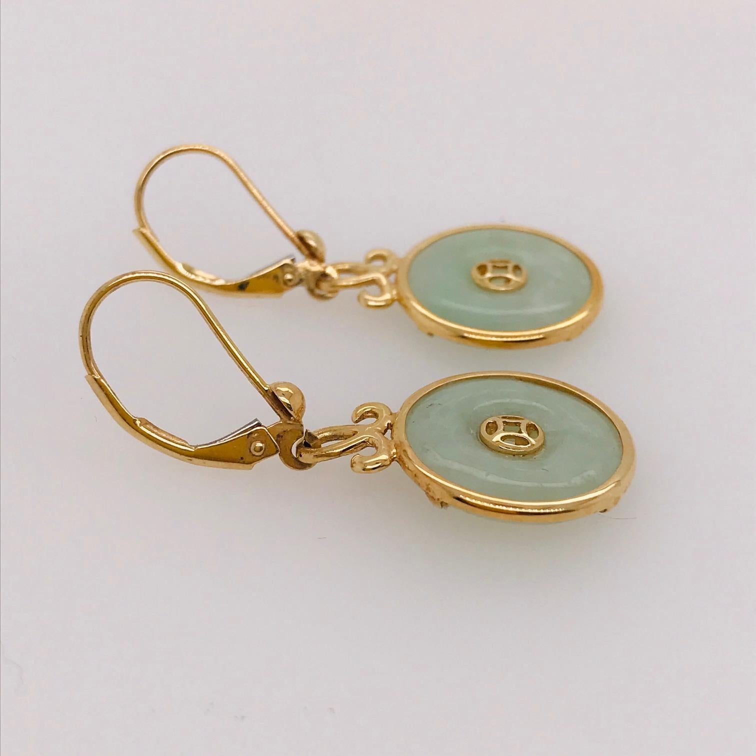 gold earrings hong kong