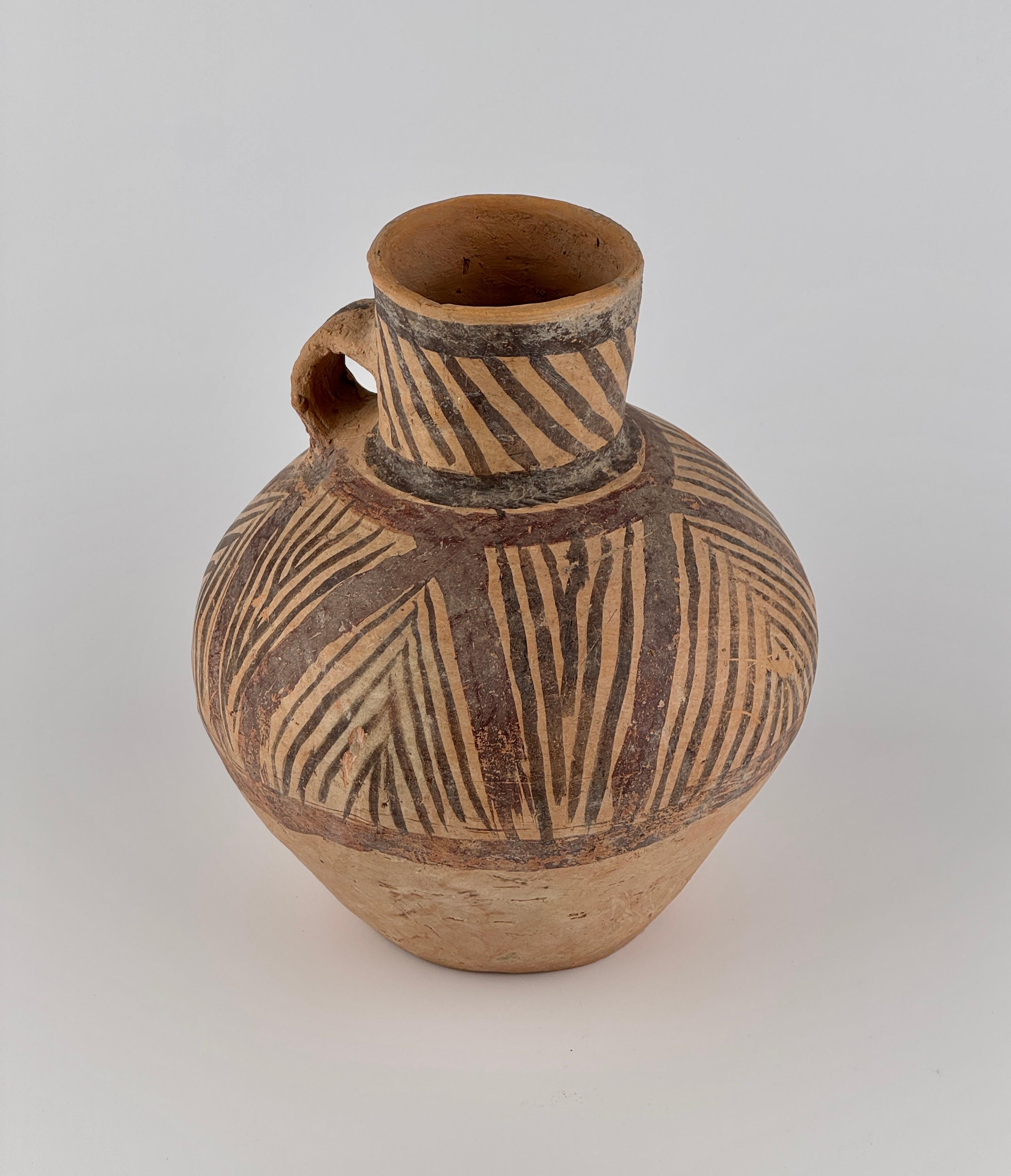 Ánfora de cerámica neolítica (provincia de Gansu), III-II milenio a.C. en Bueno estado para la venta en seoul, KR