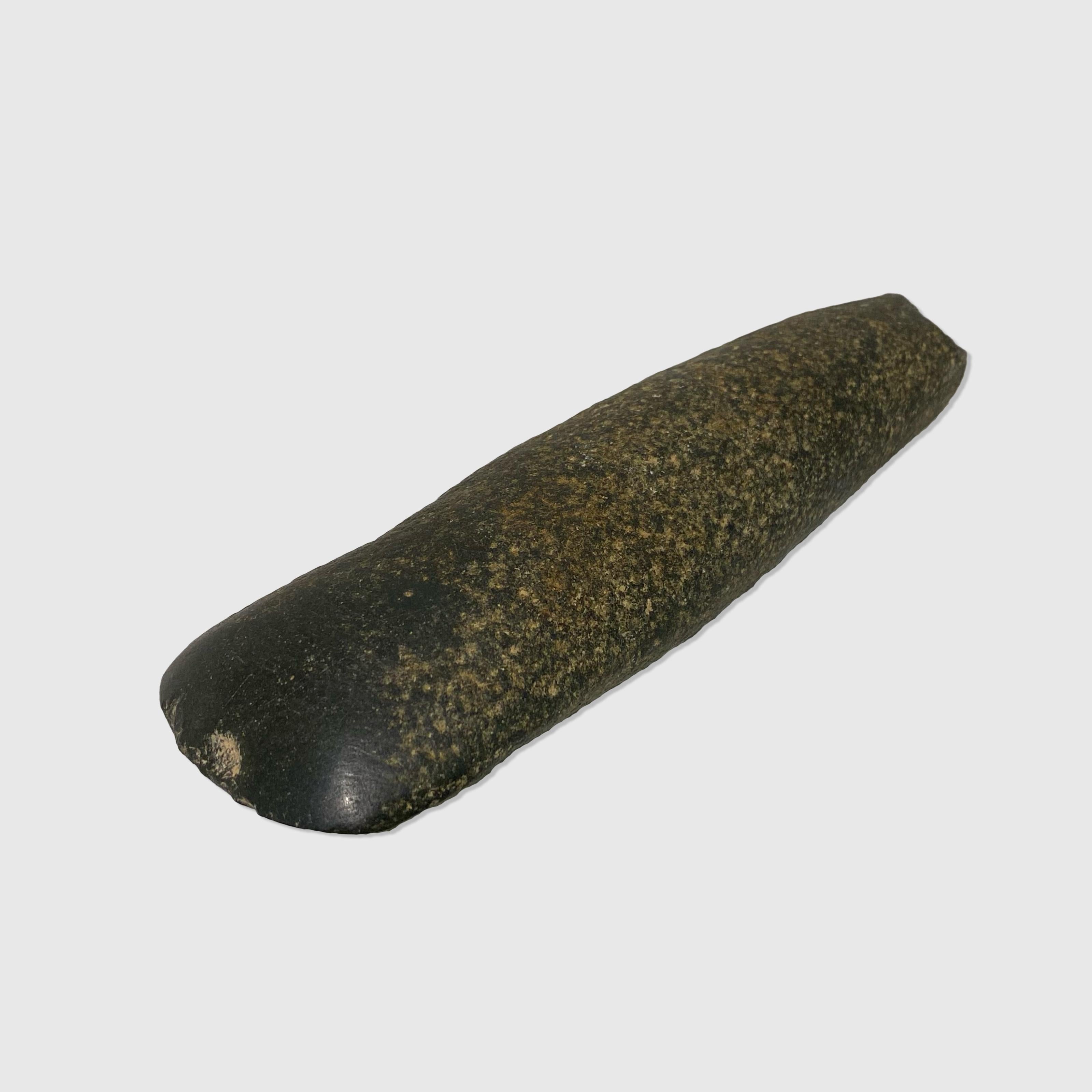 £400

17.5 x 5.5 x 4.5 cm
10,000 years bc
Smooth 
Morocco