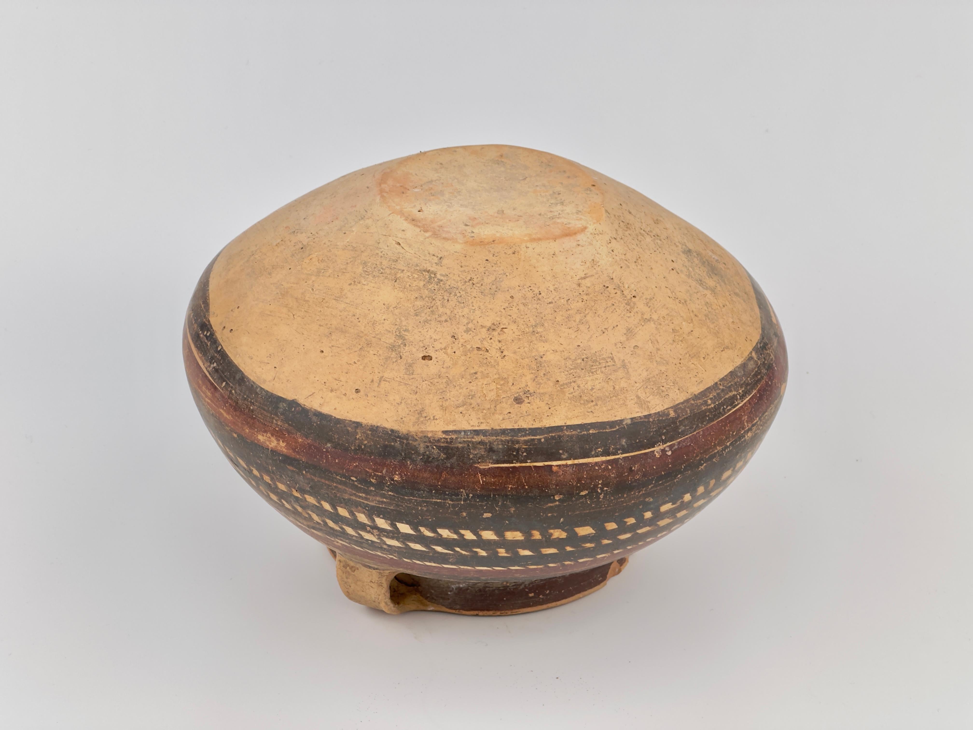 Amphore en poterie de la culture néolithique de Yangshao, 3e-2e millénaire avant J.-C. en vente 4