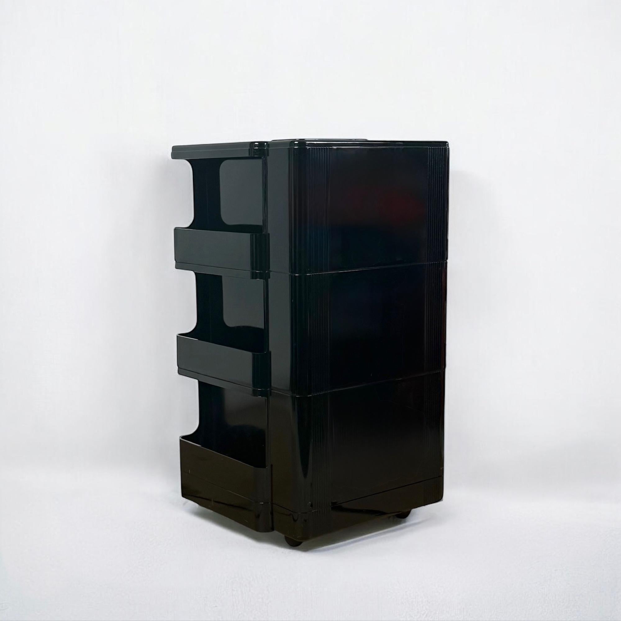 Neolt Superstile Organiser Trolley Tall Glossy Black ABS Italy 1970s Design Icon For Sale 10