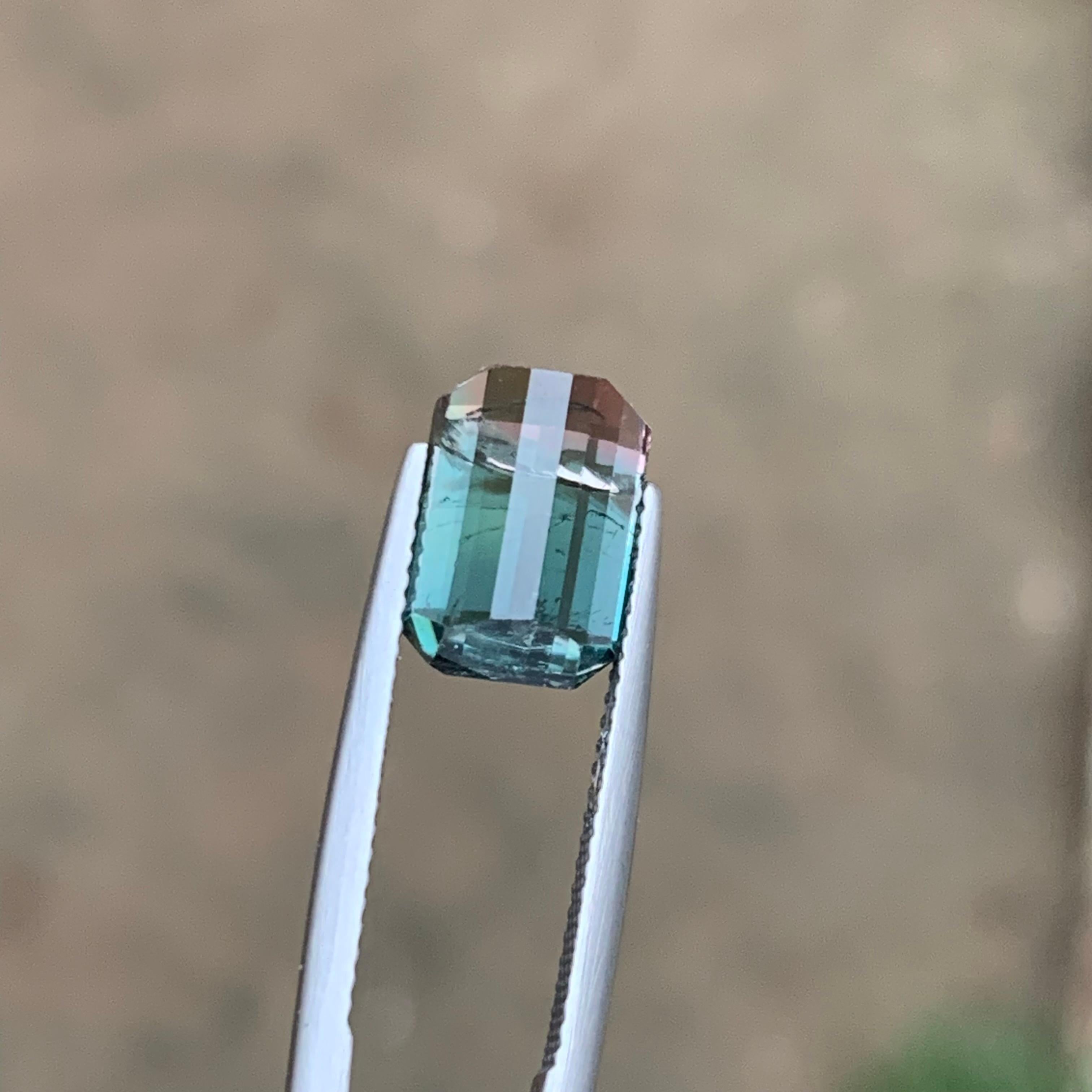 Neon Blue & Peachy Pink Bicolor Natural Tourmaline Ring Loose Gemstone 6.10 Ct For Sale 2