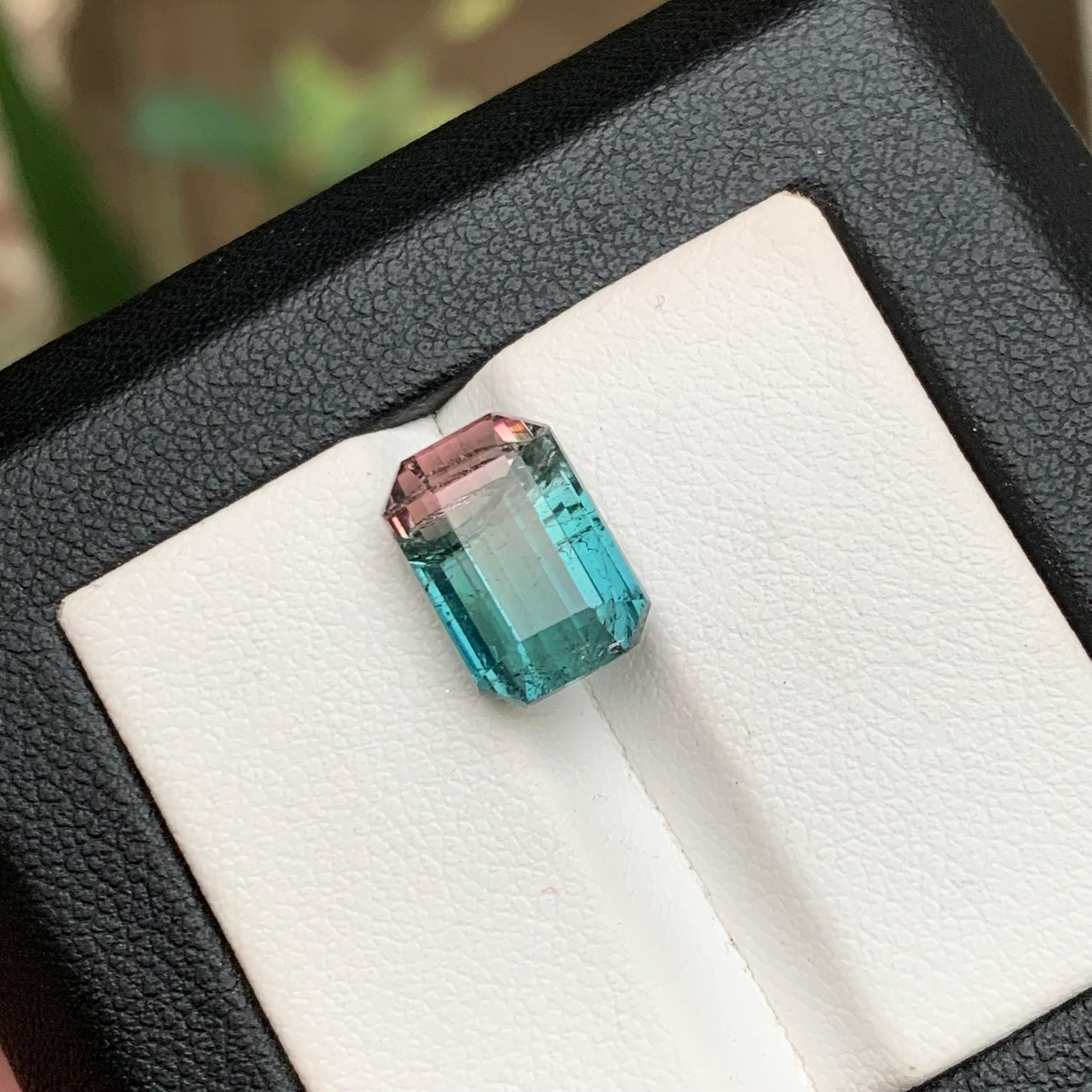 Neon Blue & Peachy Pink Bicolor Natural Tourmaline Ring Loose Gemstone 6.10 Ct For Sale 3