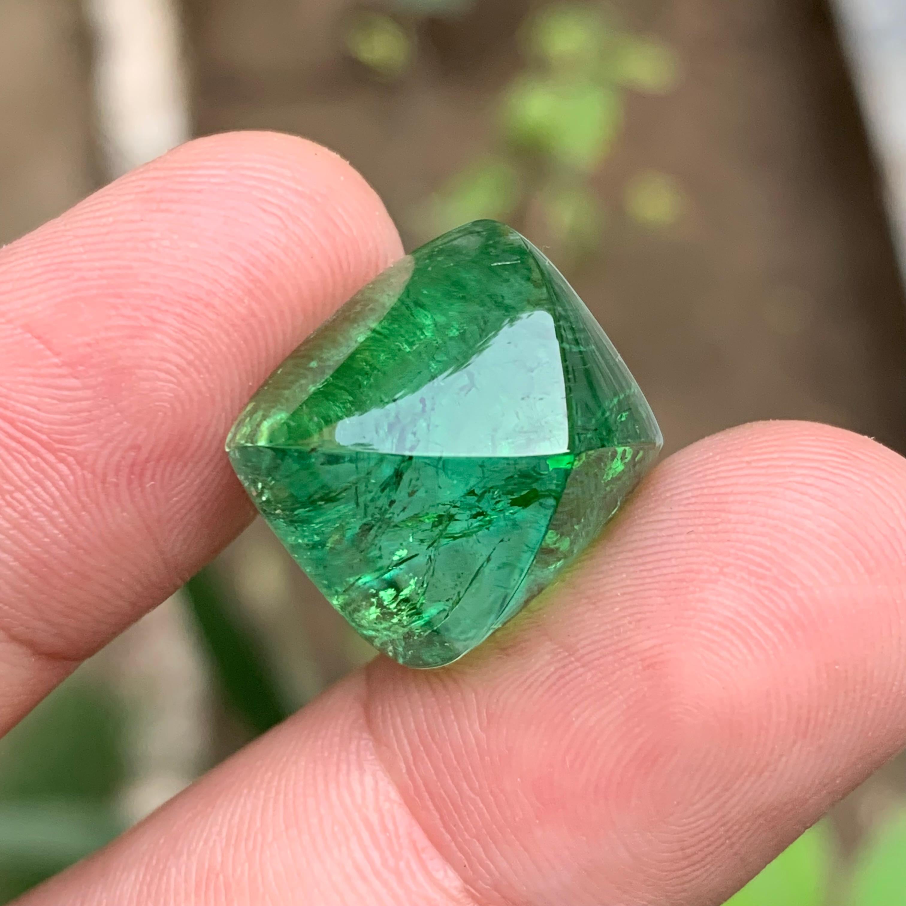 Greene & Greene Greene Cabochon de tourmaline naturelle en pain de sucre 35.60 Ct en vente 7