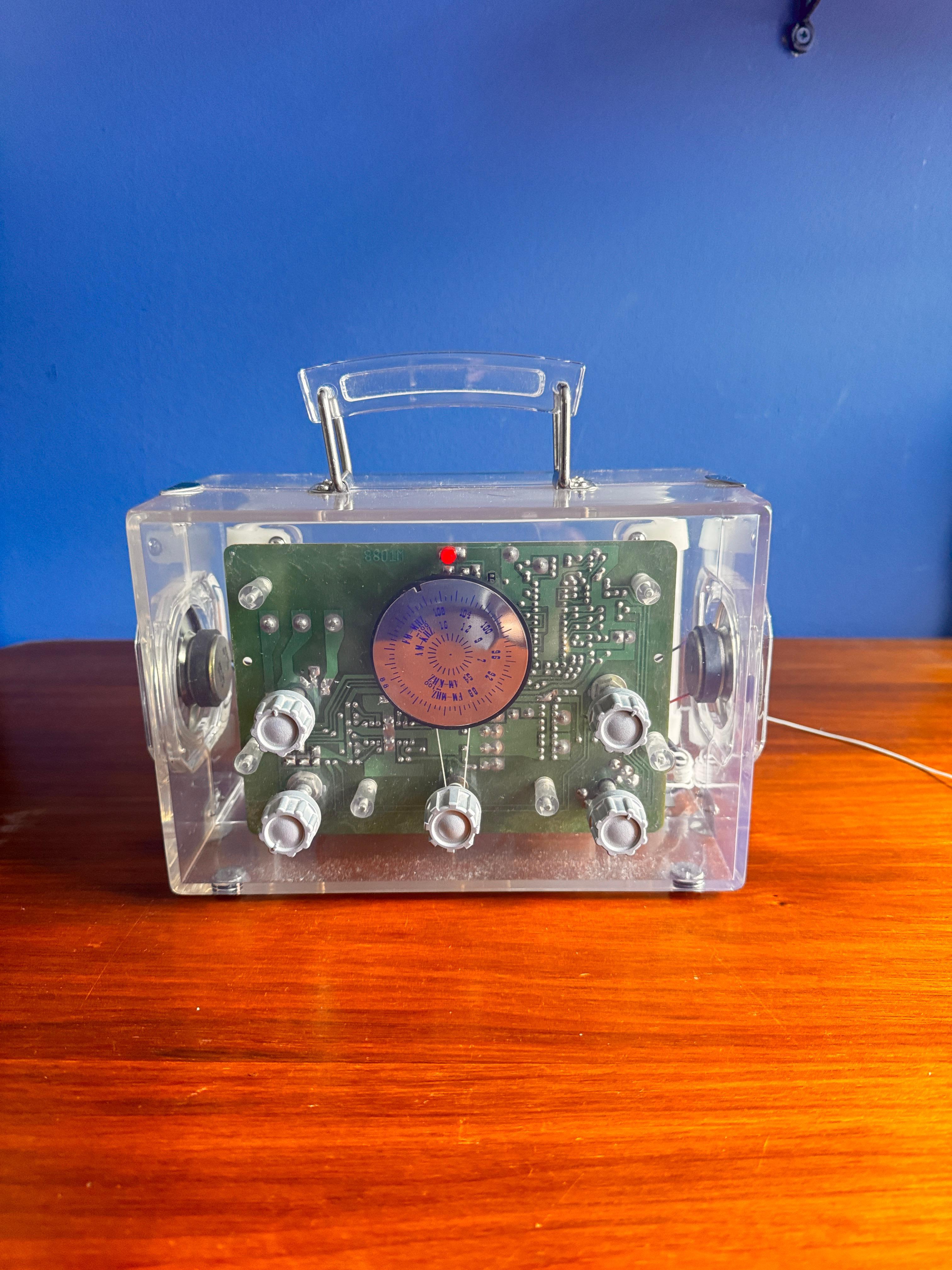 Neon Cube Radio Box 8801 Japanese Pop Tech Transparent Acrylic Blue Glow 1978 en vente 6