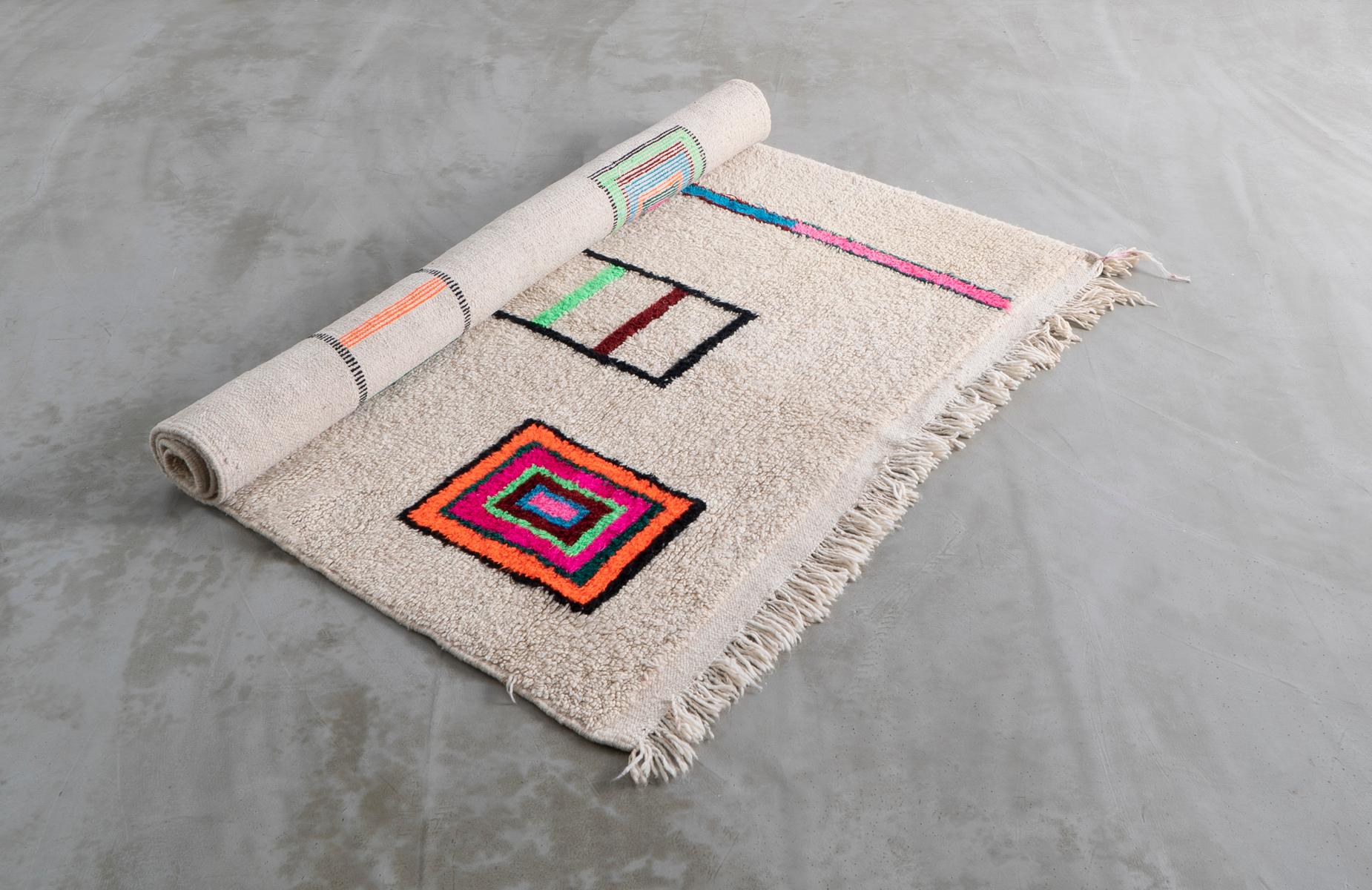 White Moroccan Azilal Wool Rug with Abstract Neon Cubist Style In Good Condition In Brooklyn, NY