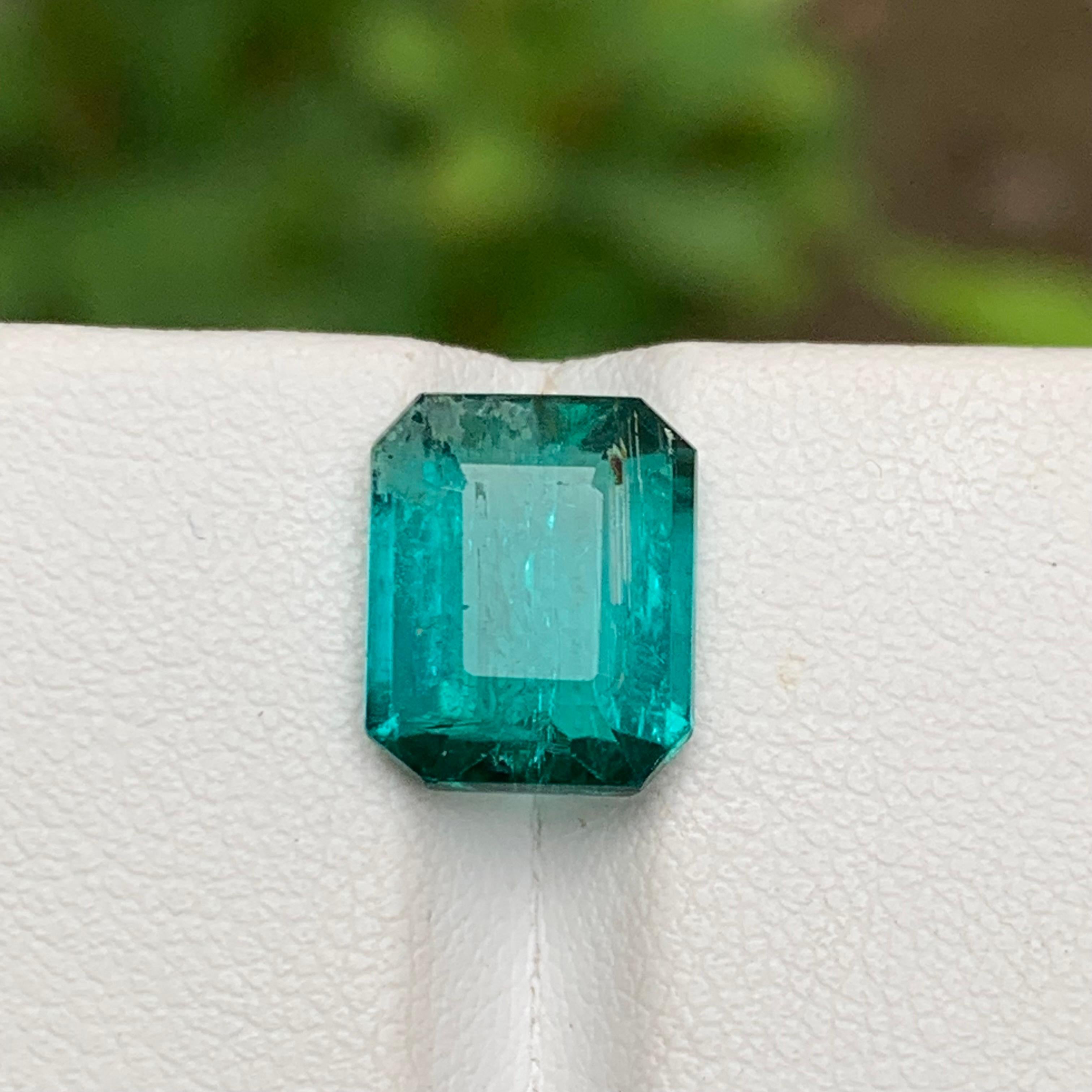 Neon Greenish Hue Blue Natural Tourmaline Gemstone 4 Ct Emerald Cut  Ring Jewel For Sale 6