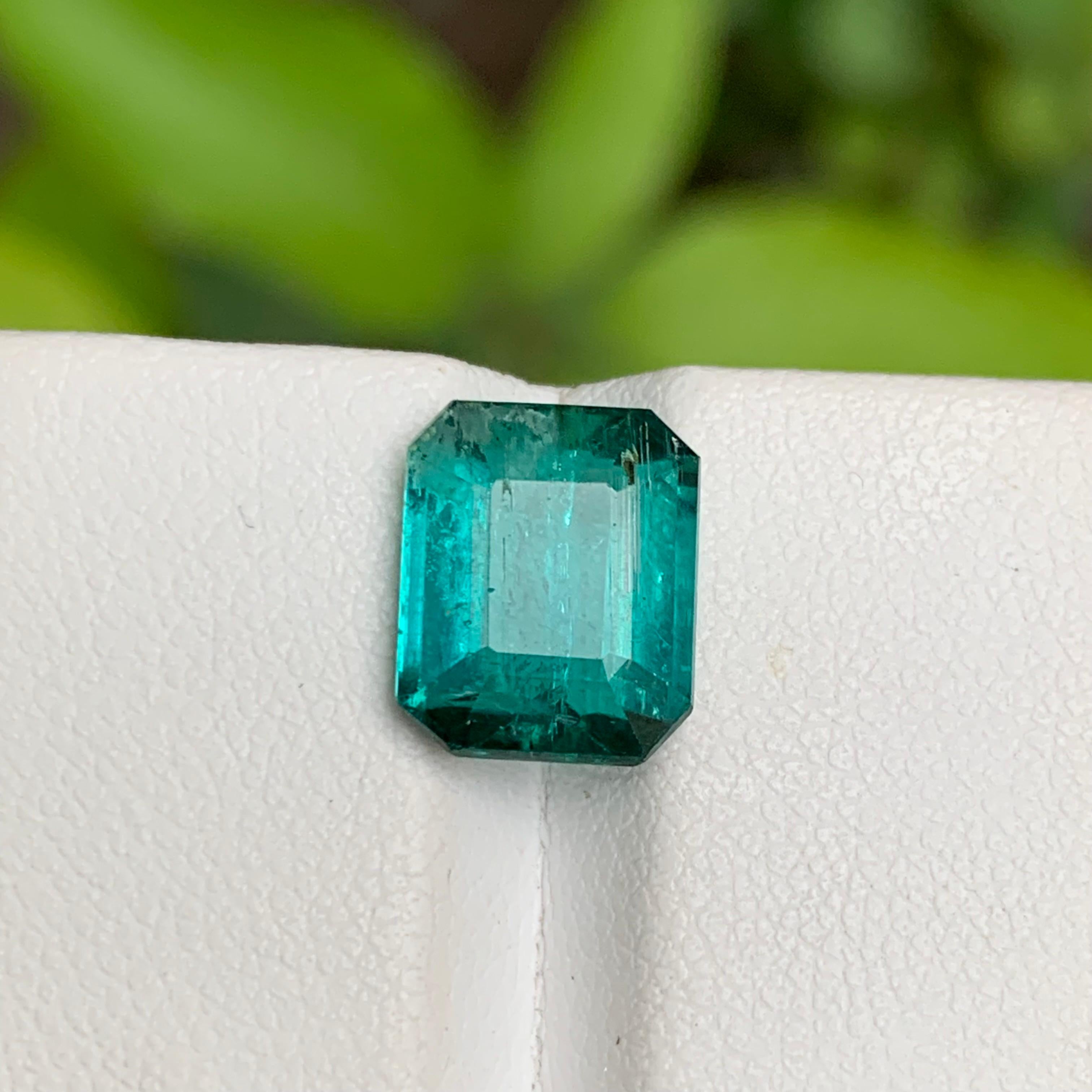 Neon Greenish Hue Blue Natural Tourmaline Gemstone 4 Ct Emerald Cut  Ring Jewel For Sale 8