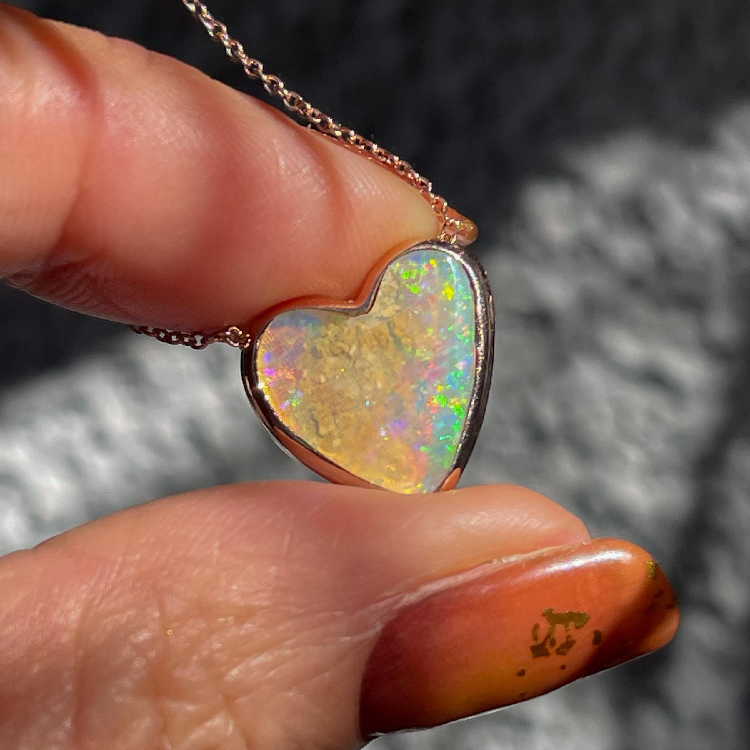 Contemporary Neon Love Dali Australian Opal Necklace with Diamond in Rose Gold, NIXIN Jewelry For Sale