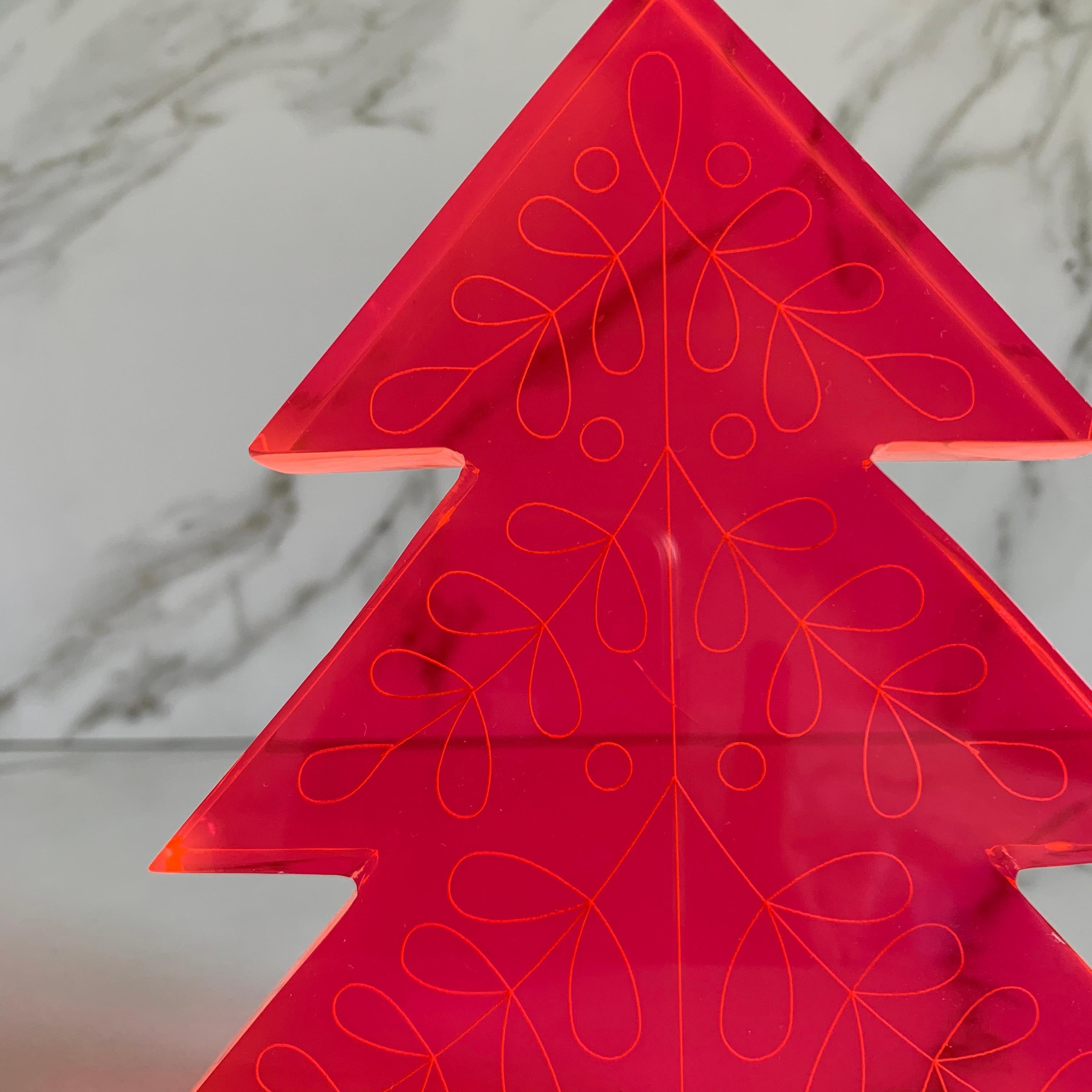 Mexicain Décoration d'arbre de Noël en acrylique rose fluo par Paola Valle en vente