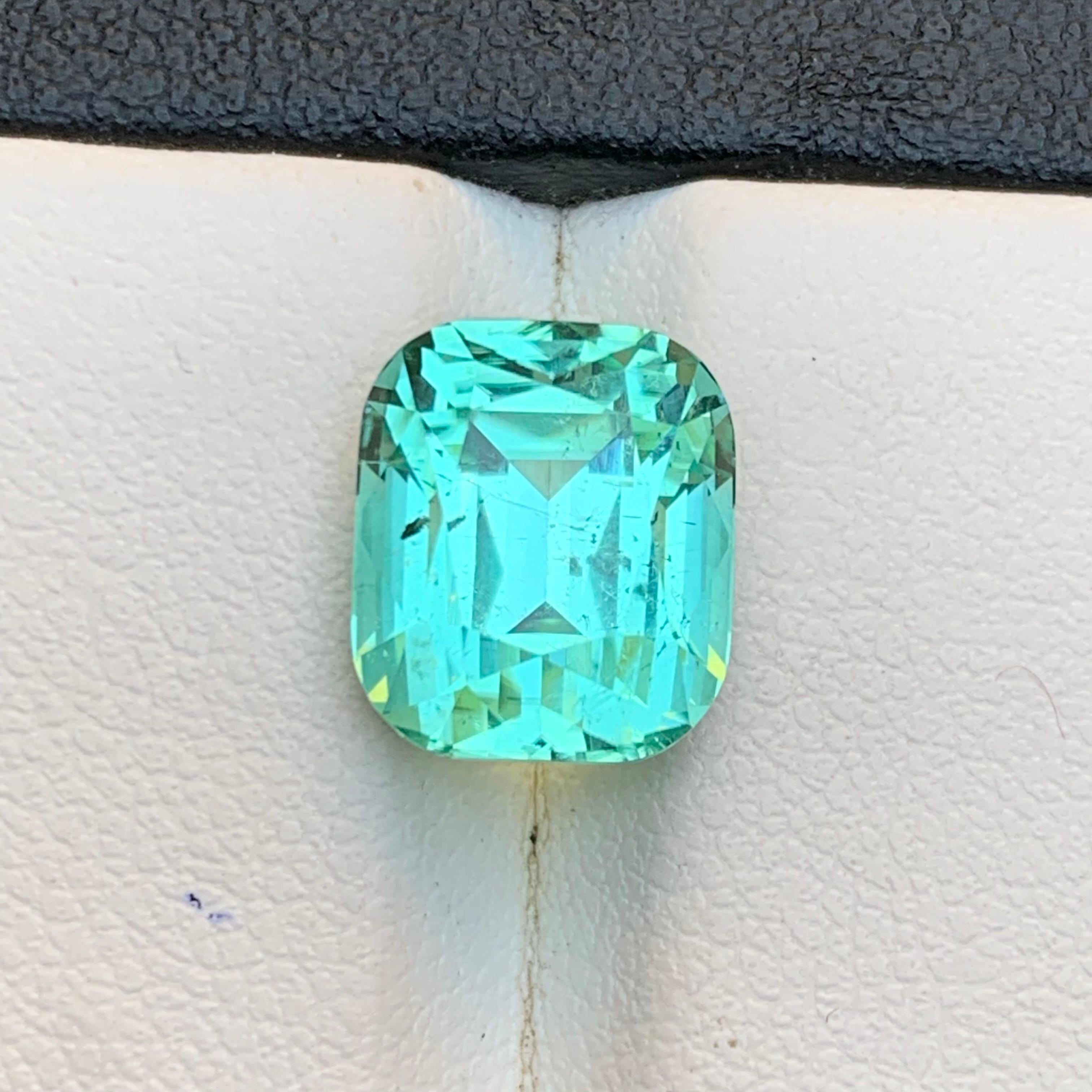 Neon Seafoam Green Tourmaline 6.52Ct Cushion Cut Natural Loose Gemstone for Ring For Sale 7