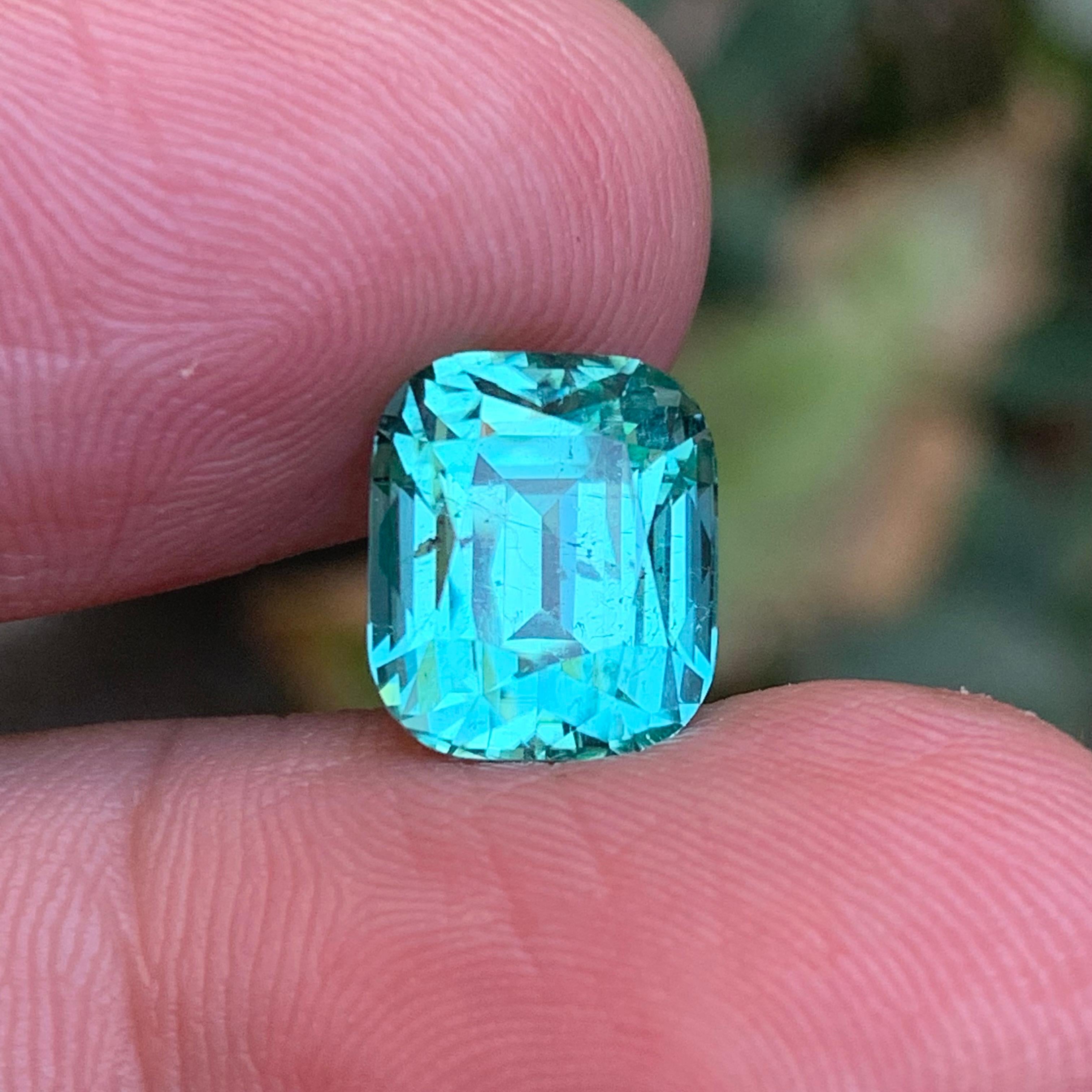 Women's or Men's Neon Seafoam Green Tourmaline 6.52Ct Cushion Cut Natural Loose Gemstone for Ring For Sale