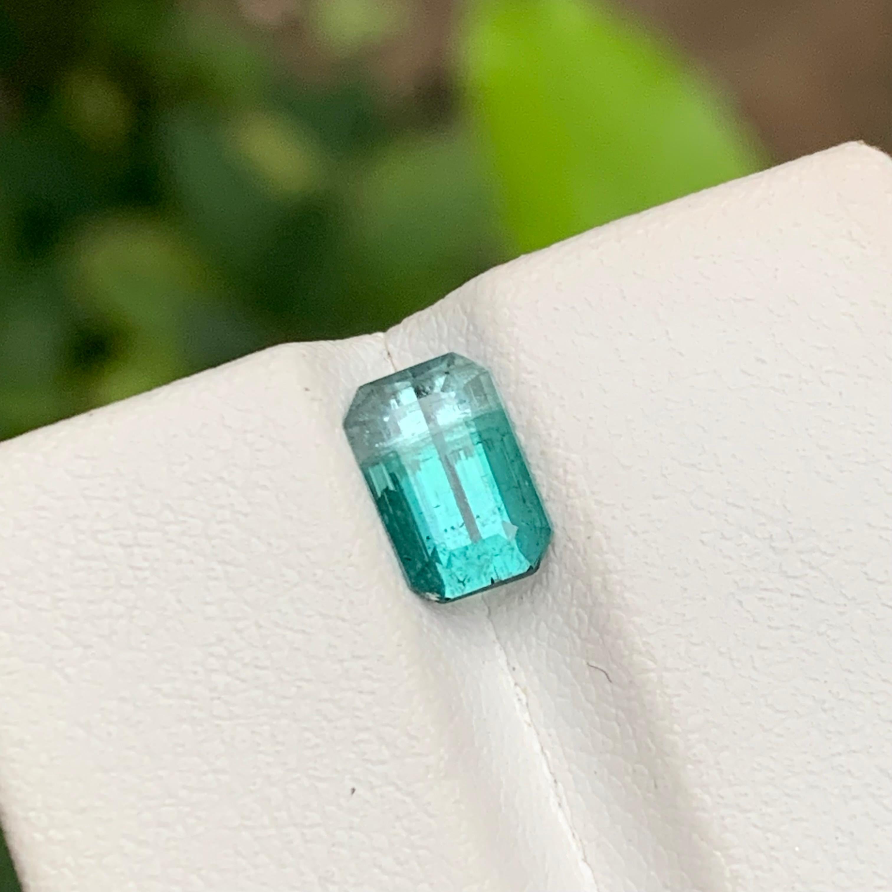 Taglio smeraldo Anello di tormalina naturale bicolore blu e grigio neon 1,45 ct smeraldo in vendita
