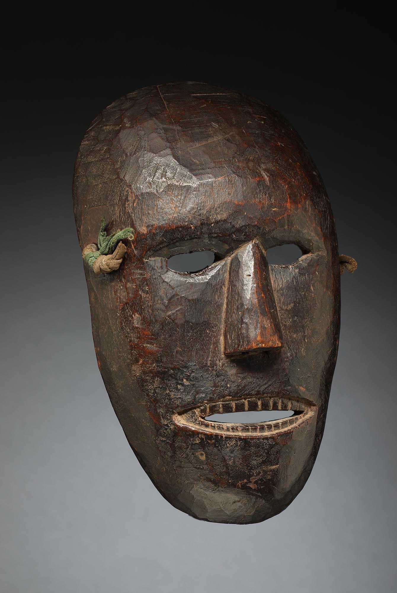Nepal Dance Mask Oval Face with Open Mouth Teeth, Late 19th-Early 20th Century In Fair Condition In Point Richmond, CA