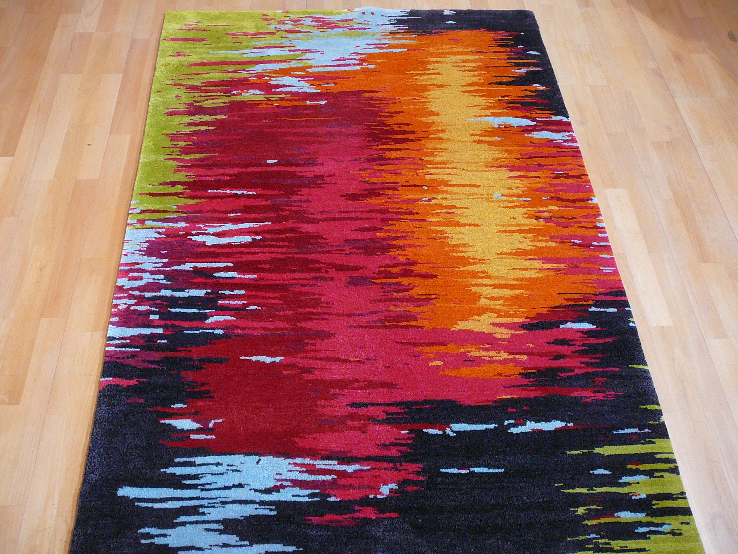 Contemporary Modernist Rug Wool and Silk 21 Century Abstract Design For Sale 3