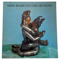 Nepal Dove gli dei sono giovani Libro in brossura di Pratapaditya Pal 1975