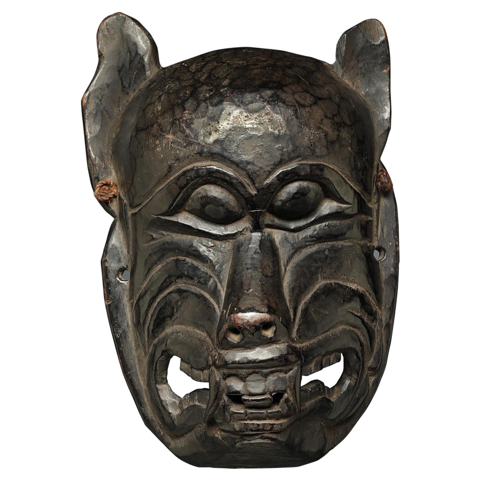 Nepalesische Wolf- oder Tier-Tänzermaske, tiefe Patina, 19. bis frühes 20. Jahrhundert