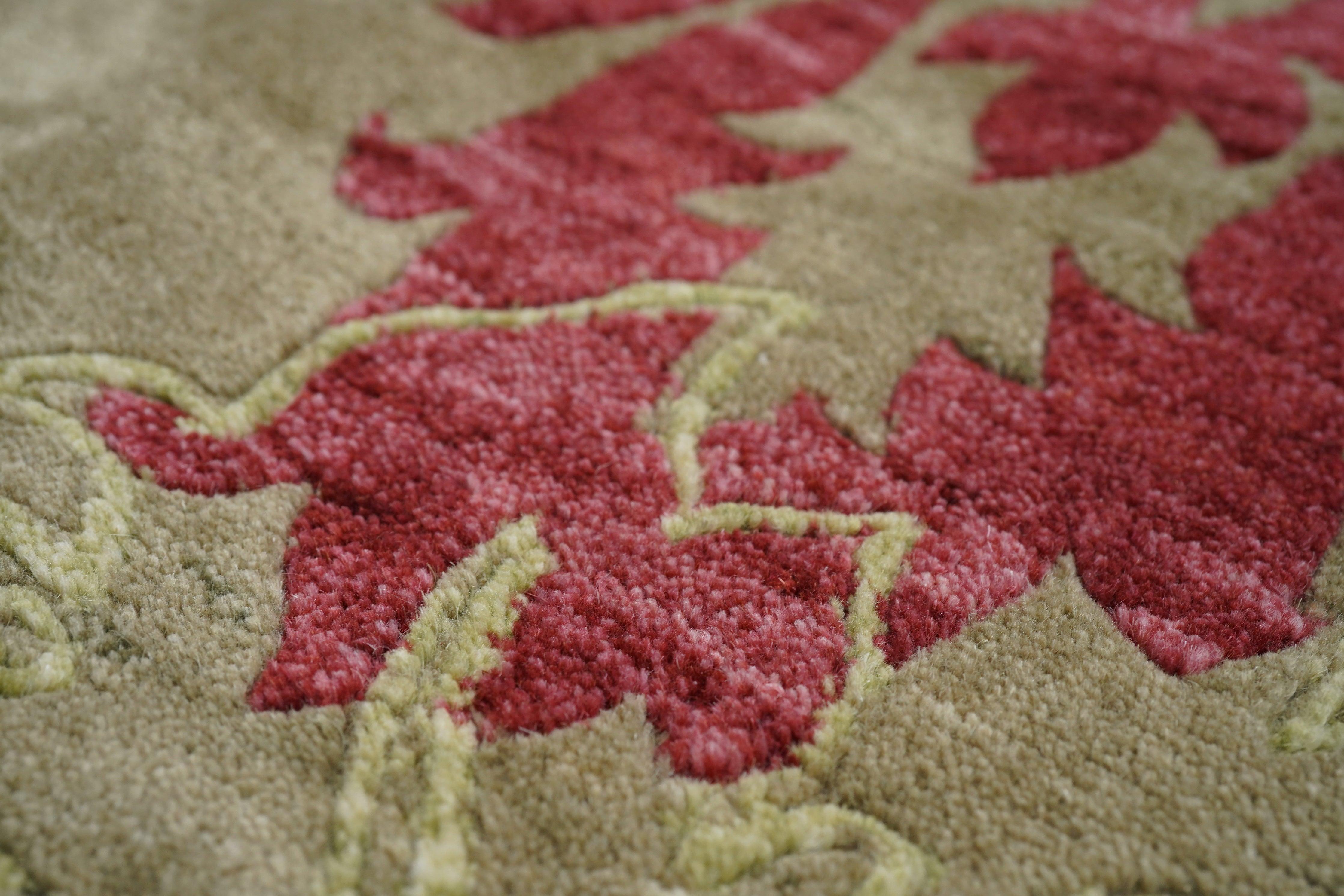 Nepalese Rug 6'2'' x 9'2'' In New Condition For Sale In New York, NY