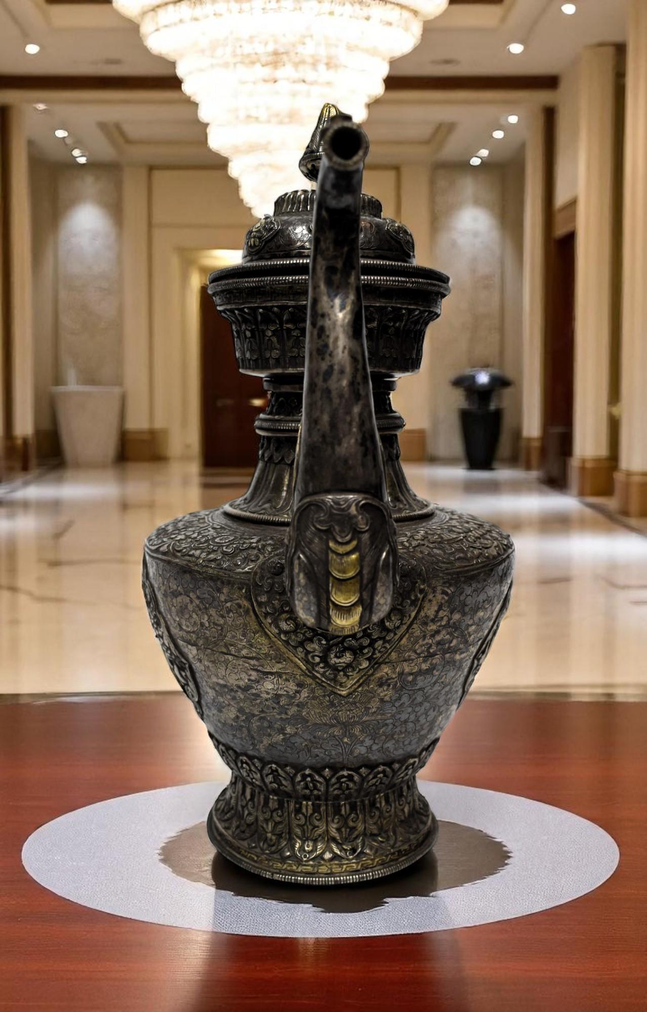 Nepalese Silver Ritual Ewer with Gilded Repoussé Panels, Late 19th Century For Sale 6