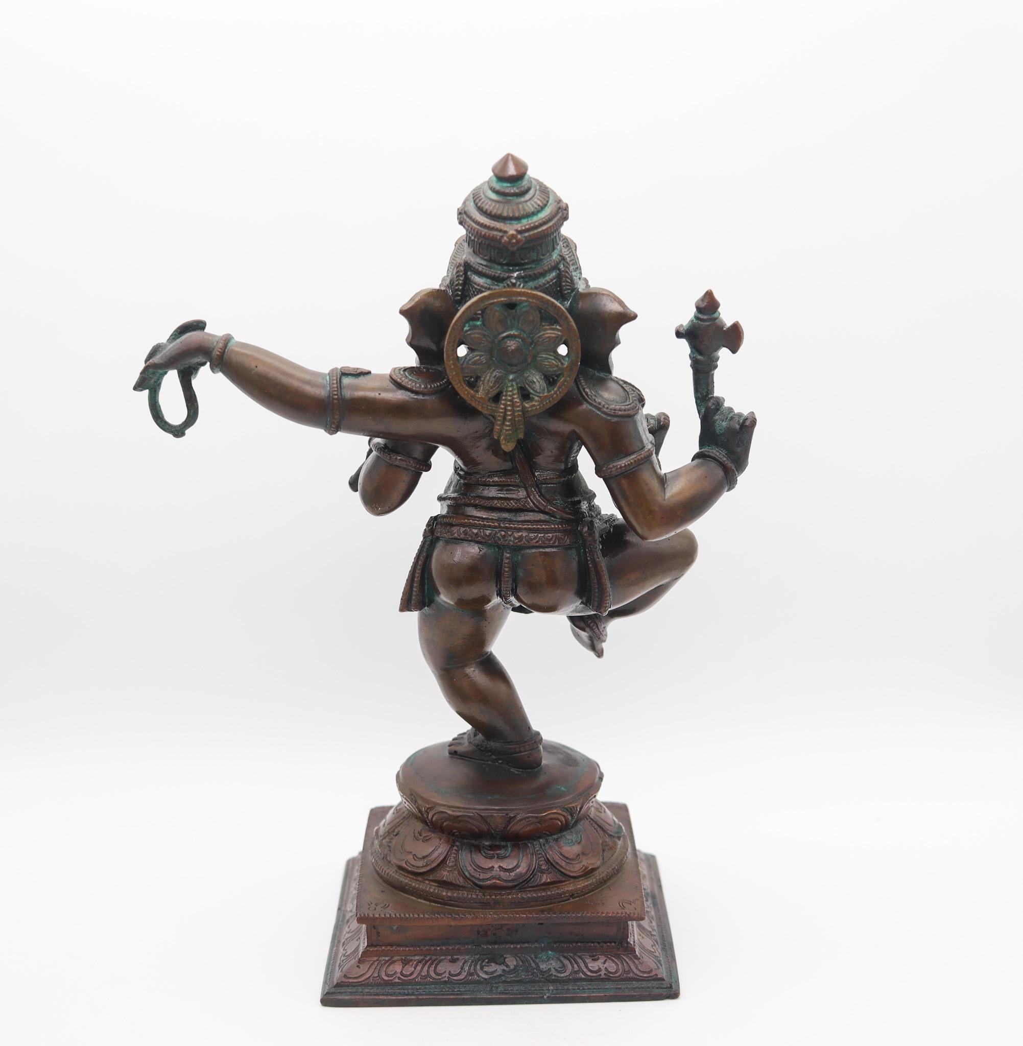 Nepalese-Tibetan 19th Century Dancing Ganesha Sculpture Patinated Solid Bronze In Excellent Condition In Miami, FL