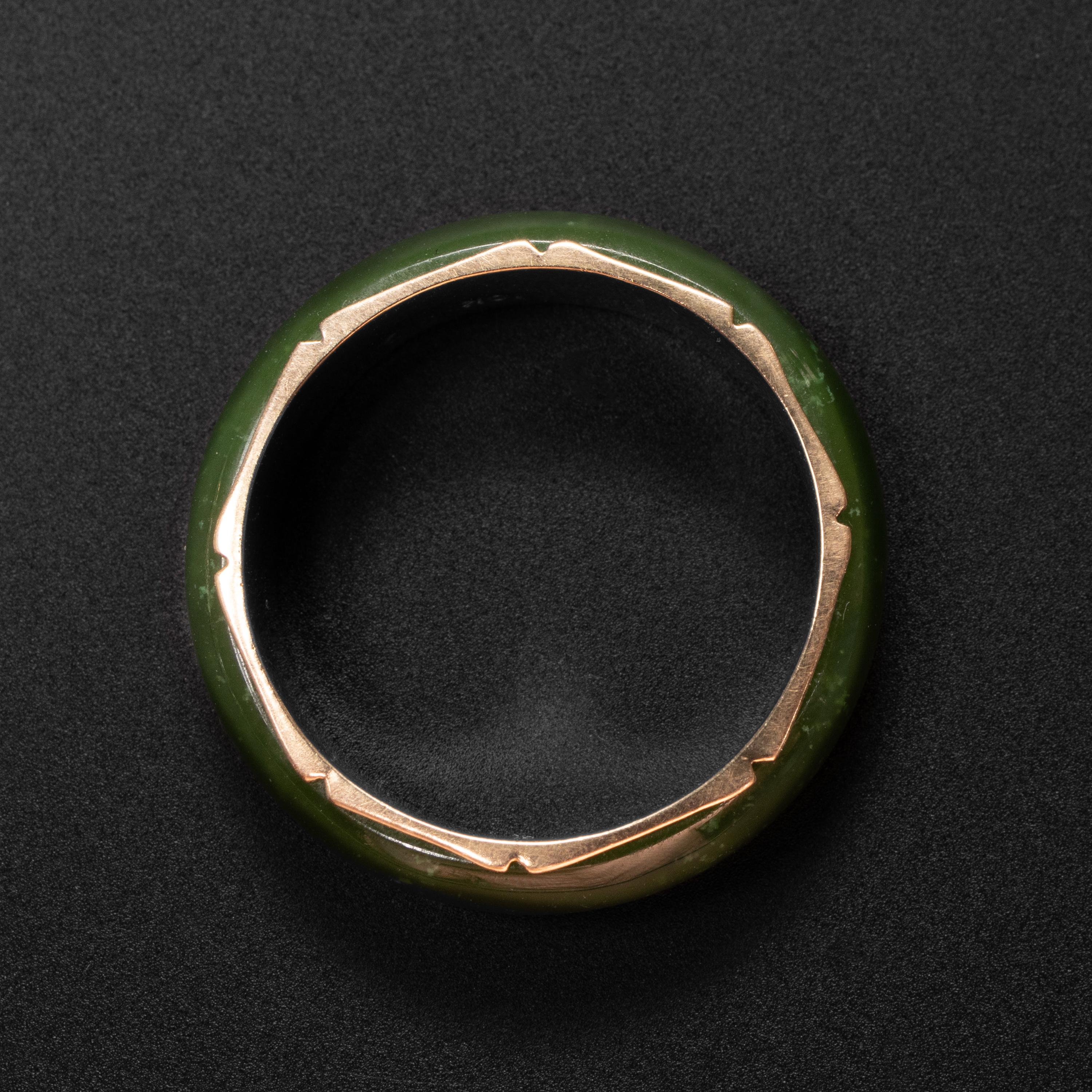 Round Cut Nephrite Band Ring with Gold Lining Midcentury